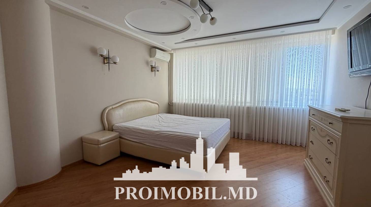 https://images.proimobil.md/PVmd8O_lFnhtPzXElnyynUcttixy49CiWzfmfGAxeAA/watermark:0.75:so:0:30:0.39/resize:fill:1460:816:1/gravity:ce/bG9jYWw6Ly8vZXN0YXRlL2xyLzlkOWMwZmE0LWU4M2MtNDM4YS1iYTMwLTAxYzZjYjcxZGY4YS5qcGVn