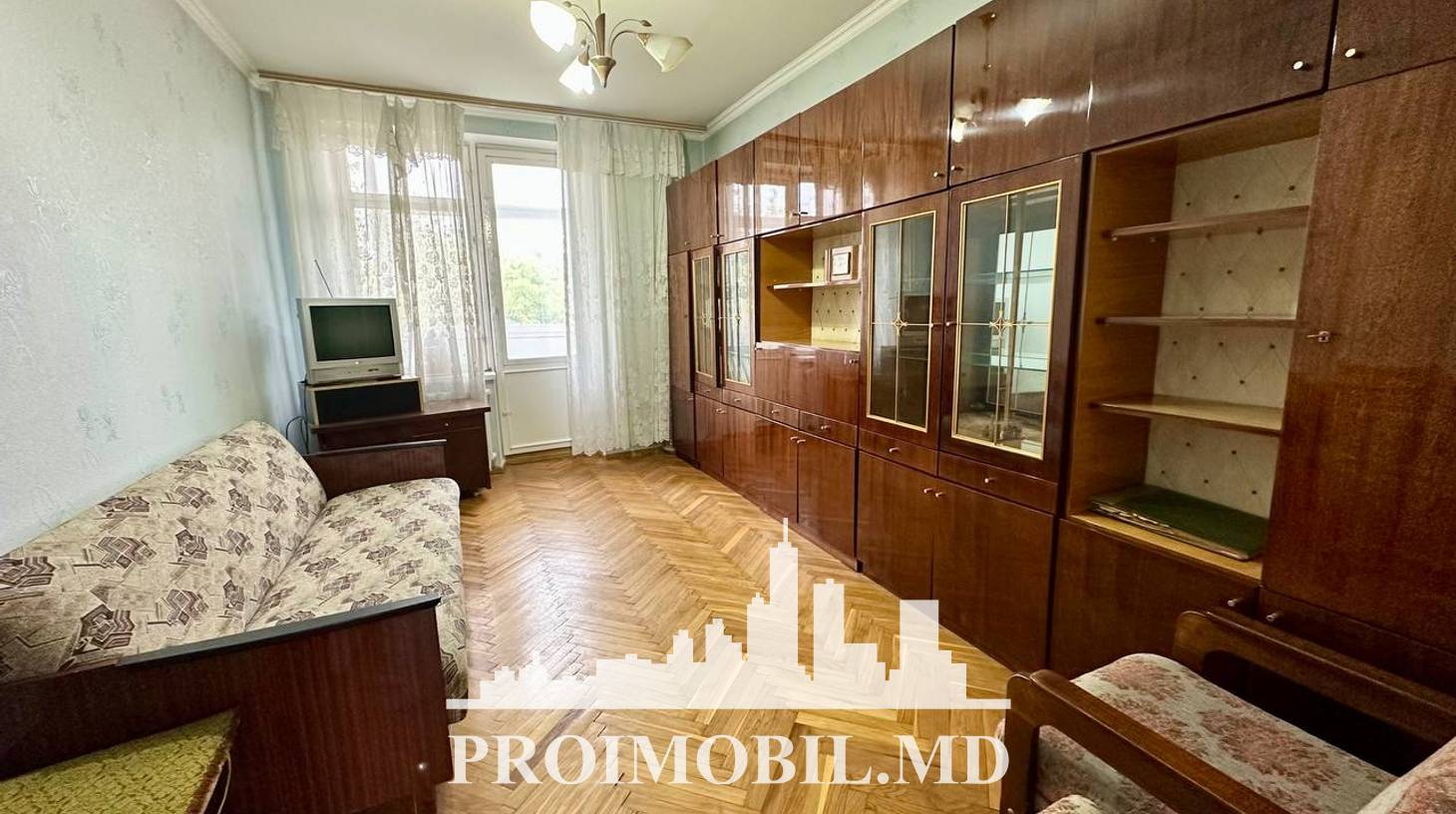 https://images.proimobil.md/PW3FvJnfhgrRmhDVzCCqN2XknviZt1ZFulwwX19cX94/watermark:0.75:so:0:30:0.39/resize:fill:1460:816:1/gravity:ce/bG9jYWw6Ly8vZXN0YXRlL2xyLzY3YmZjNWVmLWZmYTMtNGZhMC1hODVkLWQ3Y2I2MTE3YTkyYS5qcGVn