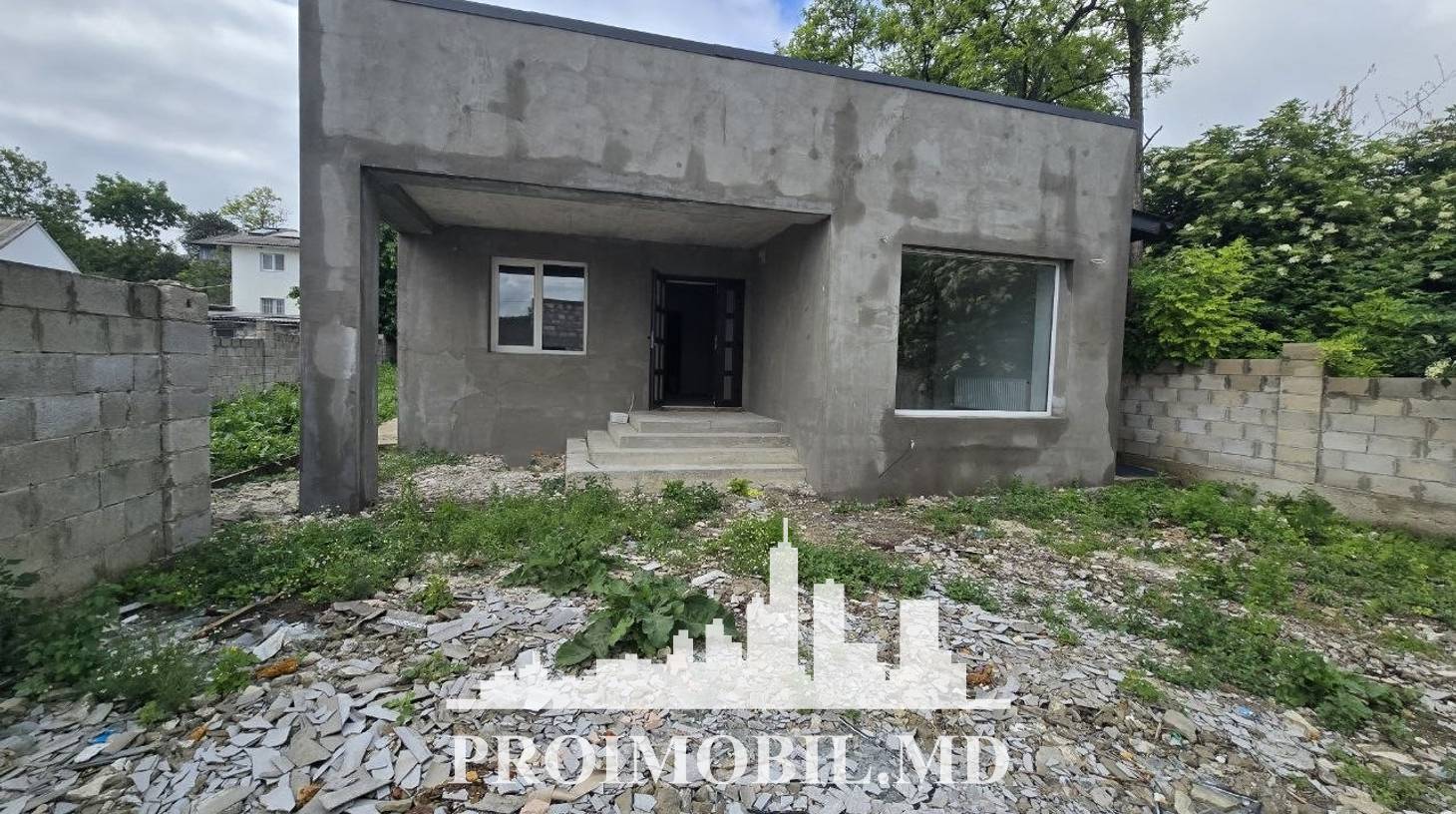 https://images.proimobil.md/PWz8iUAgXOEcCXmcGMeRVch-uKSSupgSNmAvdBEhz44/watermark:0.75:so:0:30:0.39/resize:fill:1460:816:1/gravity:ce/bG9jYWw6Ly8vZXN0YXRlL2xyLzRlOGVlYjIwLWIwOTAtNDk1OS04NzQyLTJlNjg0NzY0OGE1Ni5qcGVn