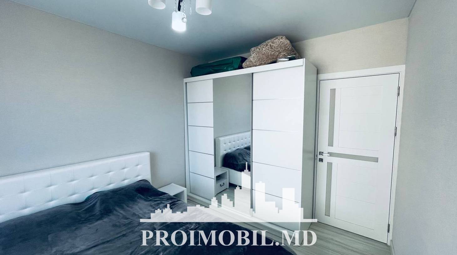 https://images.proimobil.md/P_wOQ6015t0uoIDTAv-MZCRJsEtSpO-hjmo2Sb_0Xxs/watermark:0.75:so:0:30:0.39/resize:fill:1460:816:1/gravity:ce/bG9jYWw6Ly8vZXN0YXRlL2xyL2I2ZjFkZGNiLWIzN2YtNDU4Ny04NWYzLTg2MGJjZTQ2YmNjNS5qcGVn