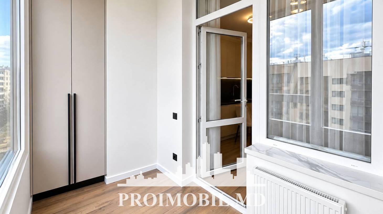 https://images.proimobil.md/Pfr9Wwy3bZQOdylXHebdfdDCkGPCLxVEvVJa_F8VDgA/watermark:0.75:so:0:30:0.39/resize:fill:1460:816:1/gravity:ce/bG9jYWw6Ly8vZXN0YXRlL2xyLzU0MGMzNTI5LWZhMTMtNGVmYy1iYjEyLTJjYWZkM2JhZDM1Yy5qcGVn