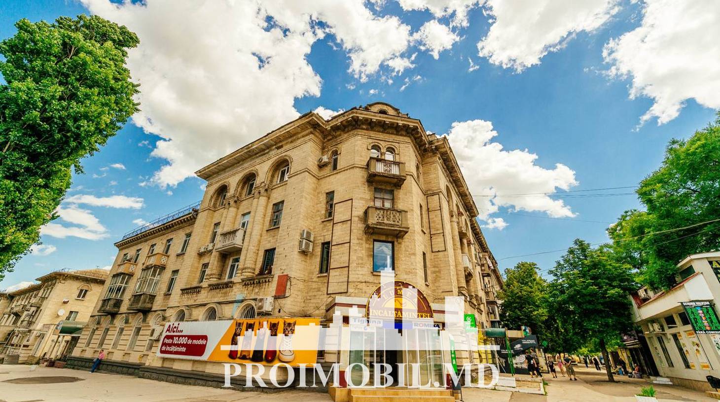 https://images.proimobil.md/Pi_RinkO15WmTukEzHMsMtUnxvW8YWAYy7ZxPd1S0rY/watermark:0.75:so:0:30:0.39/resize:fill:1460:816:1/gravity:ce/bG9jYWw6Ly8vZXN0YXRlL2xyLzViY2ZmNjA1LTM4ZGUtNGZkMy1iYWI5LTYyZGJhZDJkY2FiMS5qcGVn