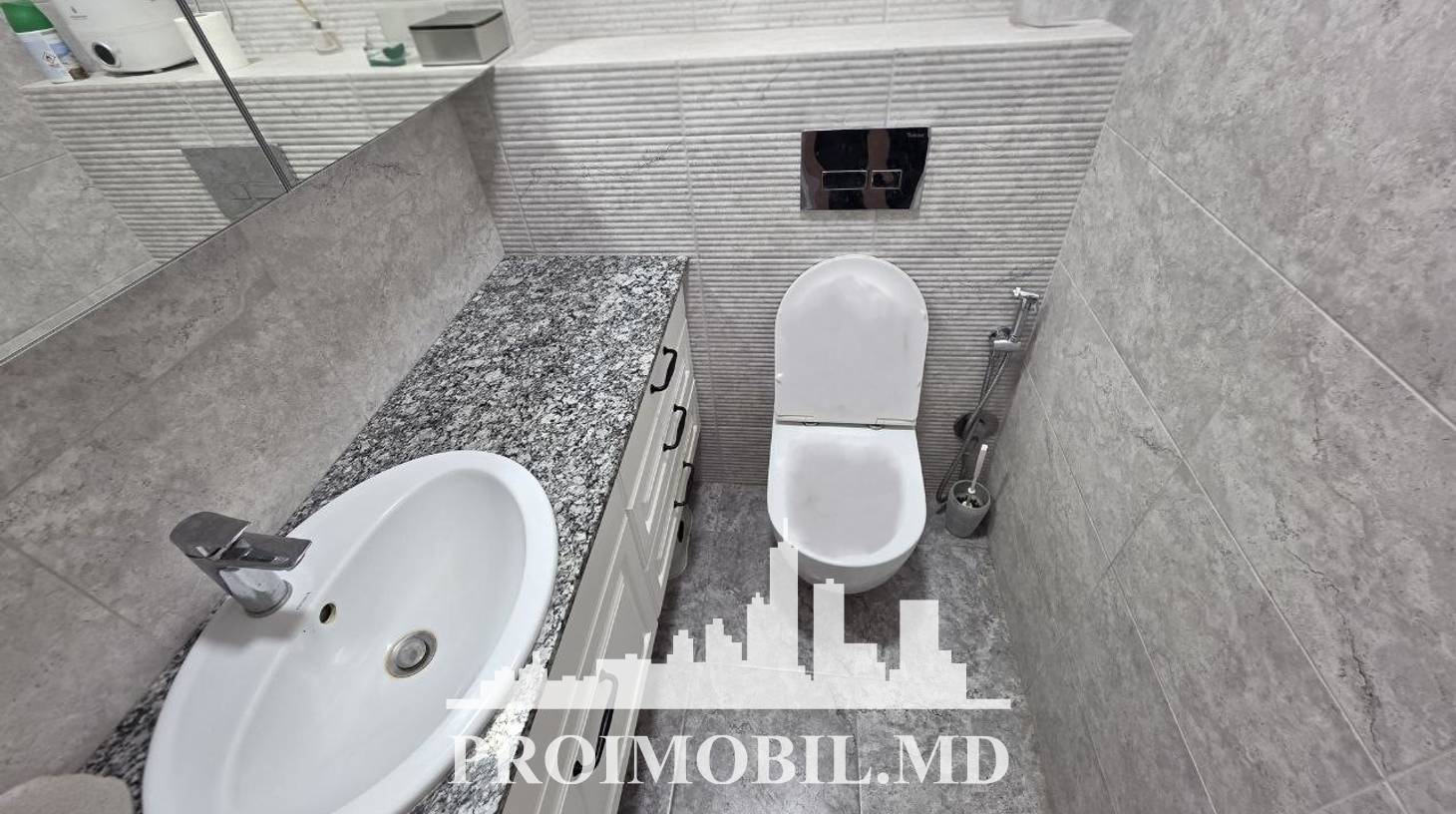 https://images.proimobil.md/Pidv_i30DieqllIfeLRnqJkle3cn2VyU3s9OefWngPw/watermark:0.75:so:0:30:0.39/resize:fill:1460:816:1/gravity:ce/bG9jYWw6Ly8vZXN0YXRlL2xyLzliYTExYzIzLTEwOTctNDYyOC05Mjc1LWFiNGFlNTE3Mjk4NC5qcGVn