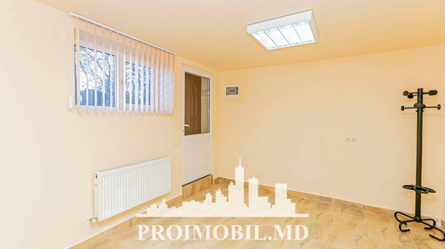 https://images.proimobil.md/Pj4jtEK1Lejq2S9QVmznTTxCU4PC4vCe4M4ZoqrbwXY/watermark:0.75:so:0:30:0.39/resize:fill:1460:816:1/gravity:ce/bG9jYWw6Ly8vZXN0YXRlL2xyL2RlZjU2Y2U4LTNlM2QtNGZjMy04NTI5LTVmNDc1Y2RhNDJiZS5qcGVn