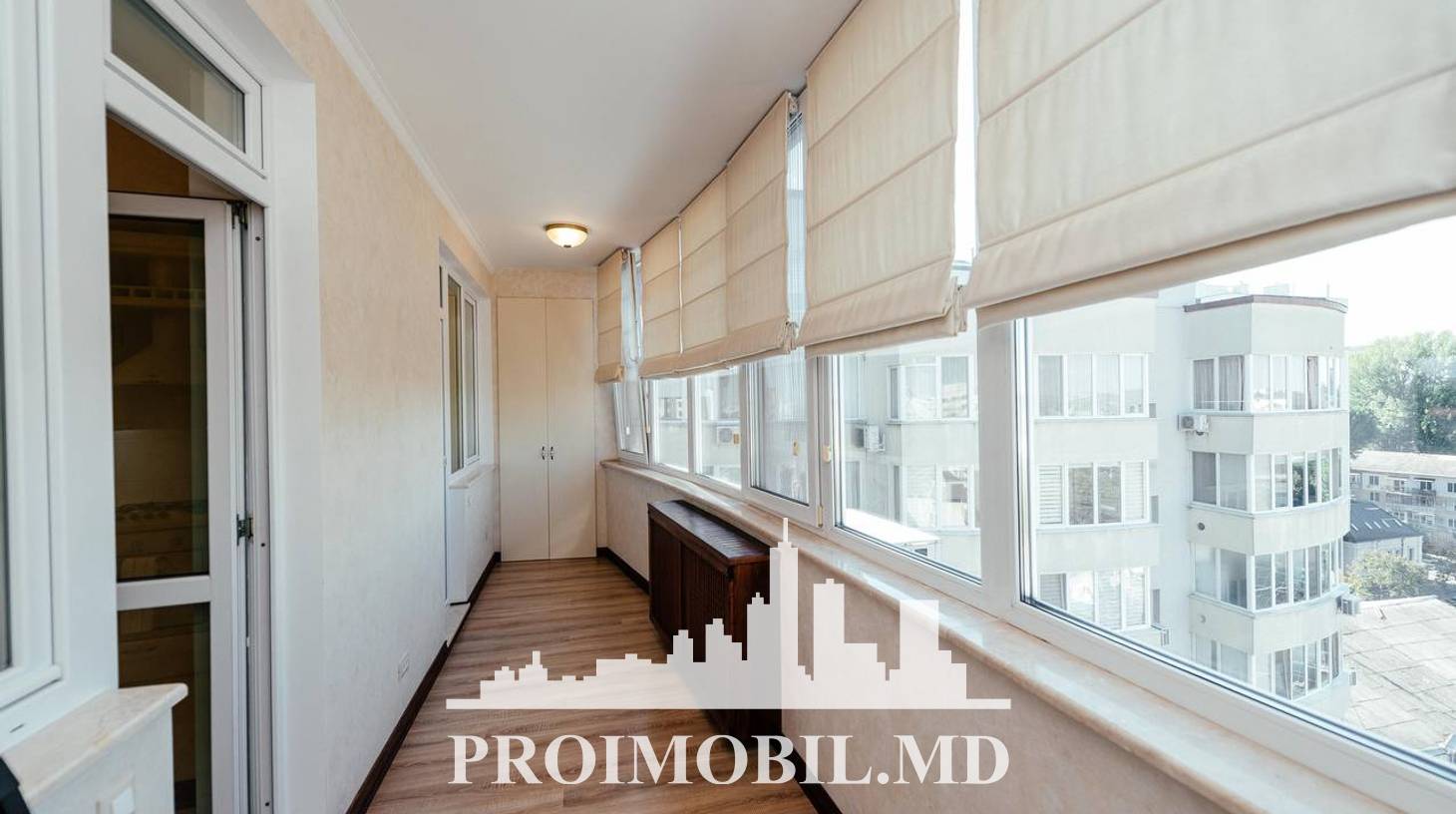 https://images.proimobil.md/PjxNpZ4HeZn3FmQ2uHhzu_4mf65L80Hawx7fS0gvv8Q/watermark:0.75:so:0:30:0.39/resize:fill:1460:816:1/gravity:ce/bG9jYWw6Ly8vZXN0YXRlL2xyL2Q2ZWFiODkzLTdjZDAtNGQ1OS1iZTU0LTZlOGE1ZTQ3ZTcyNS5qcGVn