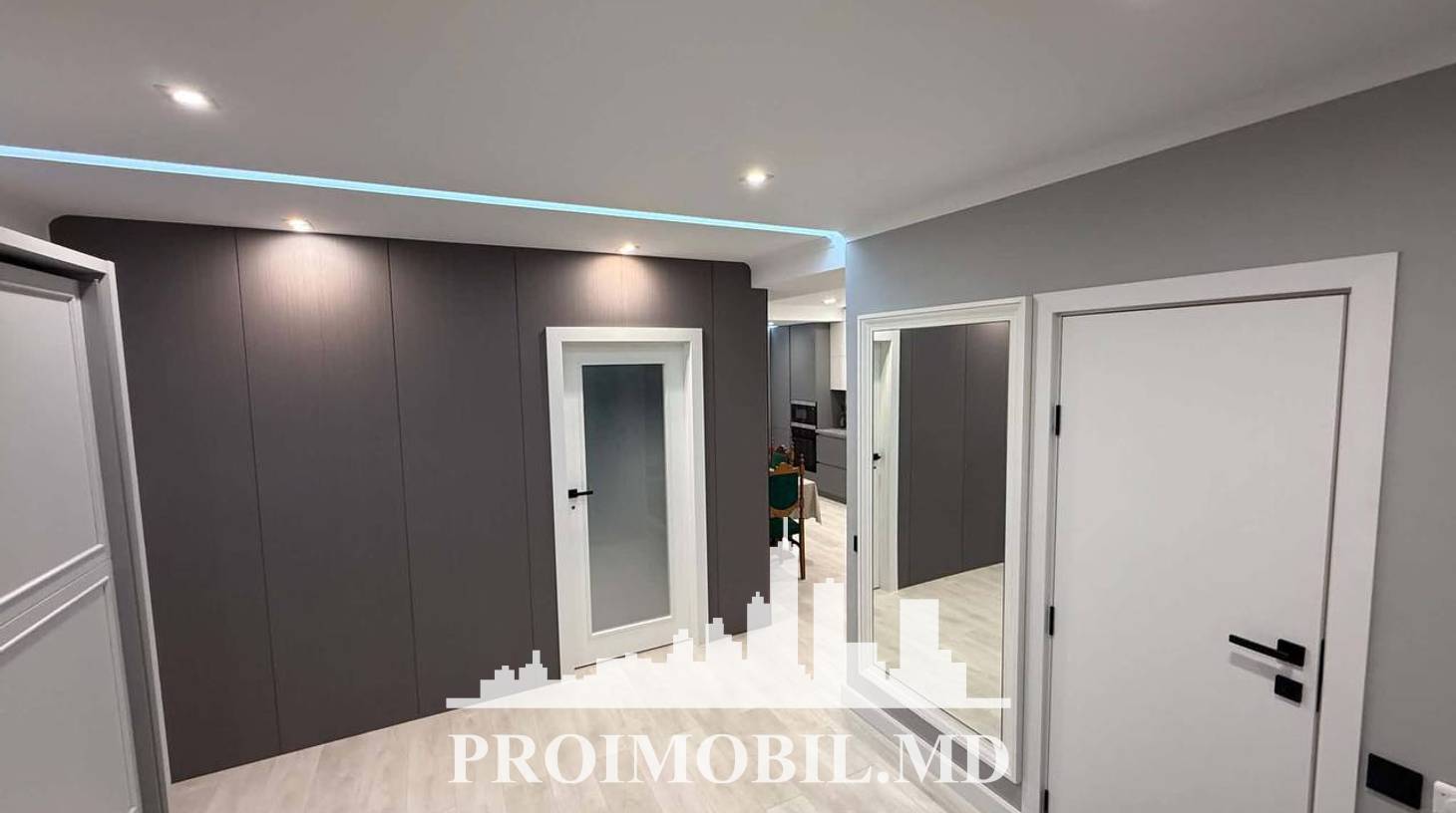 https://images.proimobil.md/Plk2Ssc6R1639gW5xn7PZWaj3TMbZnpEEWudHnmpmwU/watermark:0.75:so:0:30:0.39/resize:fill:1460:816:1/gravity:ce/bG9jYWw6Ly8vZXN0YXRlL2xyLzU2OWM2Y2ZjLTBmZjYtNGRkMy05Y2FhLWFjZDMzZThhOGY5OS5qcGVn