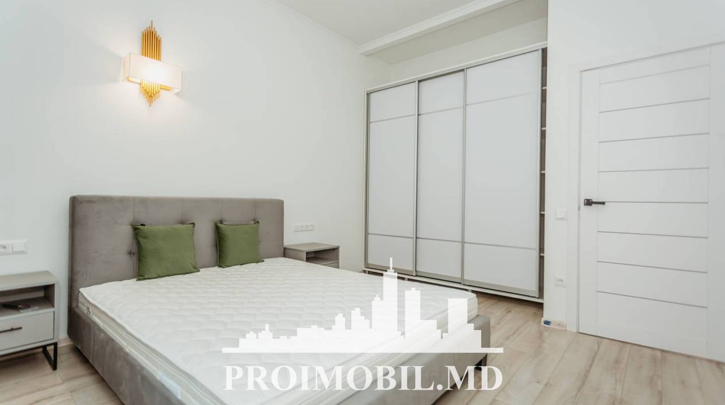 https://images.proimobil.md/Pm2BbeDvMMUujQydF2h9TyY-4DccEPClv2RJ8nXLj3M/watermark:0.75:so:0:30:0.39/resize:fill:1460:816:1/gravity:ce/bG9jYWw6Ly8vZXN0YXRlL2xyLzA0ZjU3Zjk4LWM2MTAtNGNhYy1hNTM5LWQxMGJmZmVkZTA0NC5qcGVn