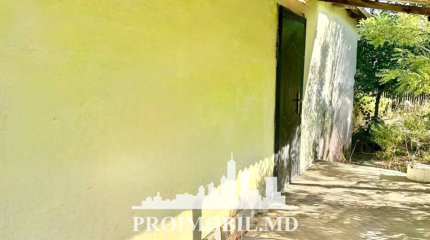 https://images.proimobil.md/Po6NU3tMJ7bC7GPUD1DLFh3_hfS2uHkzOlY9WAtNMI0/watermark:0.75:so:0:30:0.39/resize:fill:1460:816:1/gravity:ce/bG9jYWw6Ly8vZXN0YXRlL2xyLzU0ZDcyY2FjLThlNGUtNGU0ZS04OThlLWYwNzkyNzM3NGQxZS5qcGVn