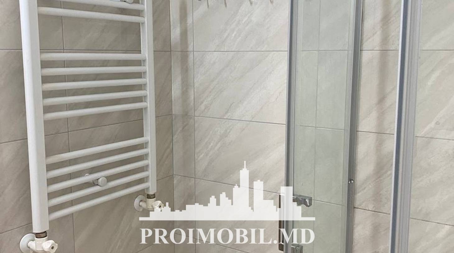 https://images.proimobil.md/Px8lBmgt3BxvD5wogHXhXV4uqxqWzSr8IUMpqBgu7AI/watermark:0.75:so:0:30:0.39/resize:fill:1460:816:1/gravity:ce/bG9jYWw6Ly8vZXN0YXRlL2xyLzU0MzkyZjYxLTRjZGQtNDFkYi1iMTBhLTJlOTBiOTFlNmZjNC5qcGVn