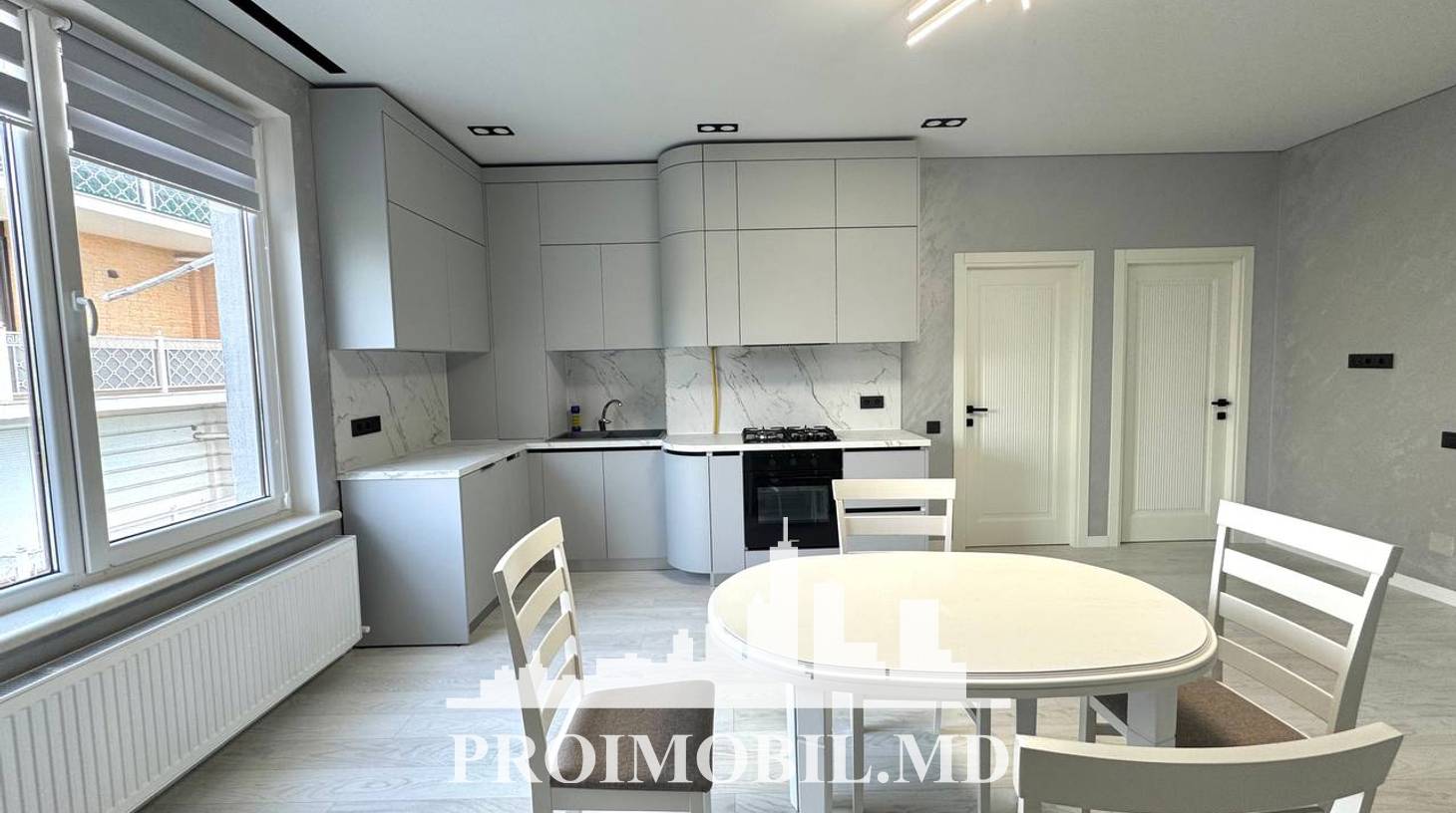 https://images.proimobil.md/PxIrCwERpii_V7B_uf7XU9IEjl08zzNYRcvIXIV4YUI/watermark:0.75:so:0:30:0.39/resize:fill:1460:816:1/gravity:ce/bG9jYWw6Ly8vZXN0YXRlL2xyL2RmYTdiNDEyLTE2YWEtNGRkNy1iZGNlLTUzMTg5NmMzNjlkMC5qcGVn