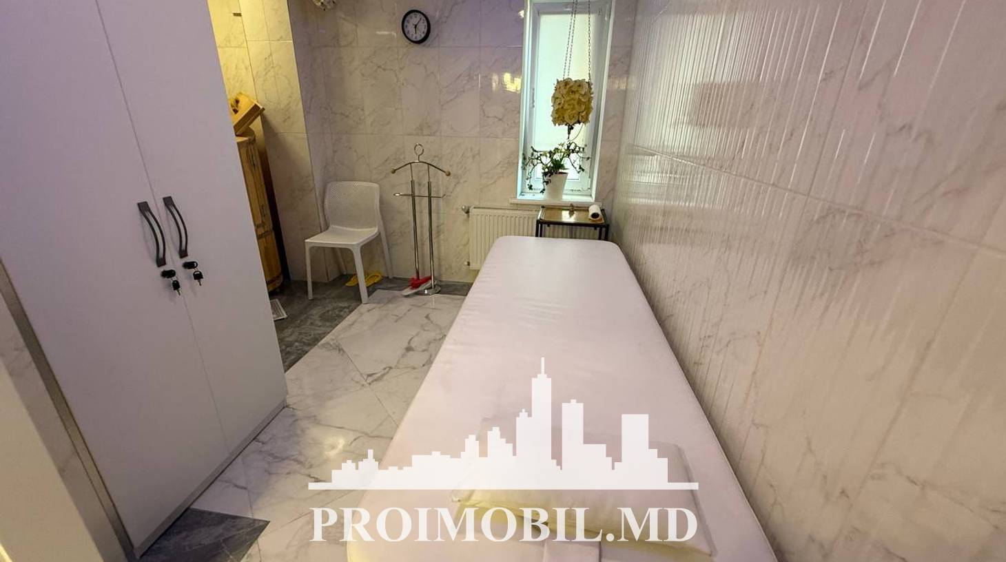 https://images.proimobil.md/Q-PXe54Cz_SIaeP9UNwqleveZd-qAnsIsmSPtM54uYY/watermark:0.75:so:0:30:0.39/resize:fill:1460:816:1/gravity:ce/bG9jYWw6Ly8vZXN0YXRlL2xyL2E4MTJjNjFiLWIzMjQtNDc1ZC1hZGQyLTU2M2JhZDA1NTg0Yi5qcGVn