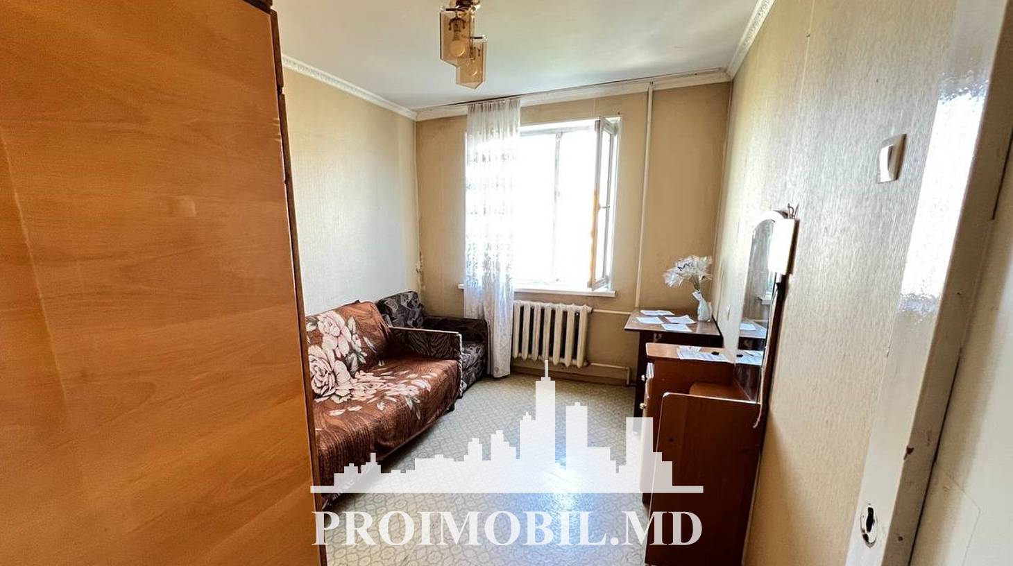 https://images.proimobil.md/Q0T5o06qeX281ySQrinpOBDLyFduNK3LKxxFSbIwZC0/watermark:0.75:so:0:30:0.39/resize:fill:1460:816:1/gravity:ce/bG9jYWw6Ly8vZXN0YXRlL2xyL2Y4ODQwNmM2LWEwOTUtNDNmMS1iMjM0LTAxZGMyMDNmNWZmMC5qcGVn
