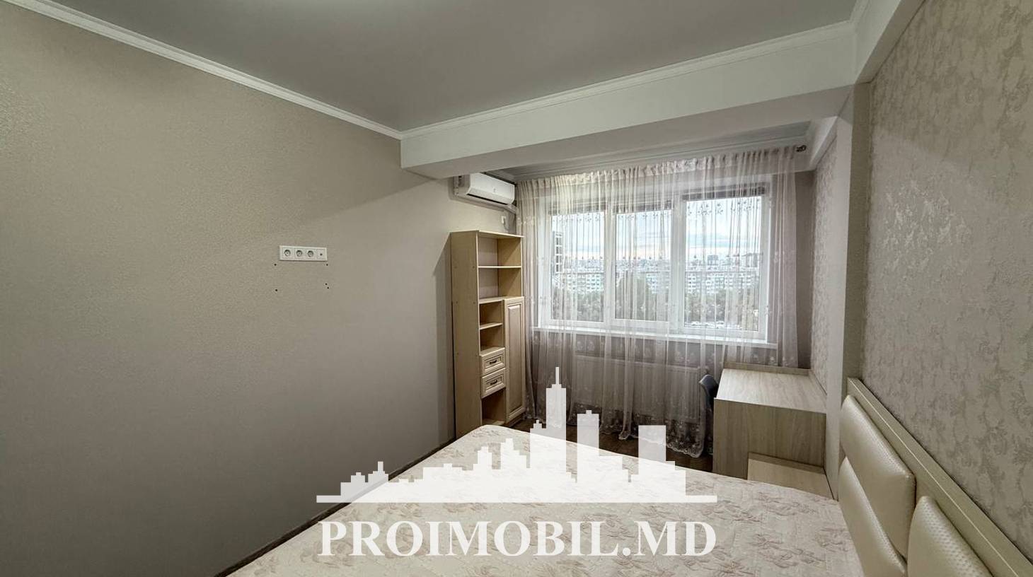 https://images.proimobil.md/Q0mMe7AtfvMtyBSjyUNLQO6xSOAz5d7yFDuhR71lX7A/watermark:0.75:so:0:30:0.39/resize:fill:1460:816:1/gravity:ce/bG9jYWw6Ly8vZXN0YXRlL2xyL2QyZDU5ZWQ1LTA4YTgtNGIzZC04MTA5LWNlMDczMWEwYzU3NC5qcGVn