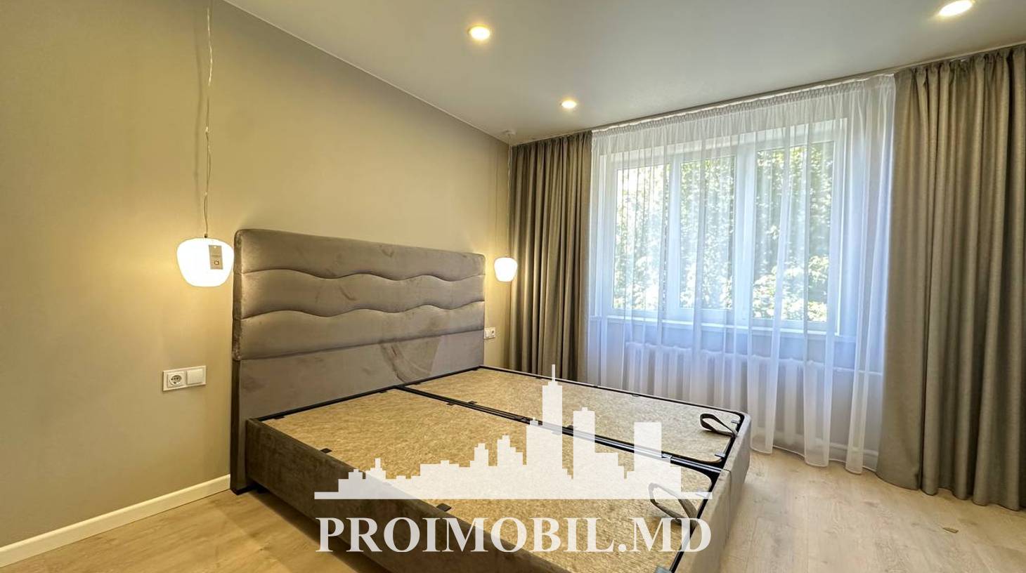 https://images.proimobil.md/Q0pOL50HM3dMbBGffNA28U5Q3zzyOrgDnFABNE9BzqU/watermark:0.75:so:0:30:0.39/resize:fill:1460:816:1/gravity:ce/bG9jYWw6Ly8vZXN0YXRlL2xyLzc2ZWU4OGEwLWY2MDMtNDBhYy1hNjkwLTE1N2UzMGVhMjVlZS5qcGVn