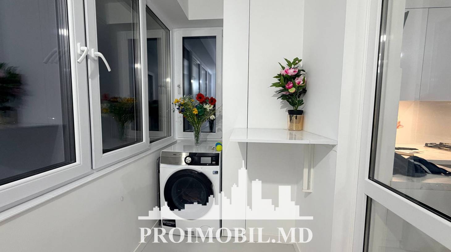 https://images.proimobil.md/Q0wFLZ-MIr2v3AxlM8viBMbCdKor0mZdQNhFf5t4FiI/watermark:0.75:so:0:30:0.39/resize:fill:1460:816:1/gravity:ce/bG9jYWw6Ly8vZXN0YXRlL2xyLzkyZjZlMDM4LTZjYzEtNDI4NC04MmYyLTNkZWRiMzhmNTllMi5qcGVn
