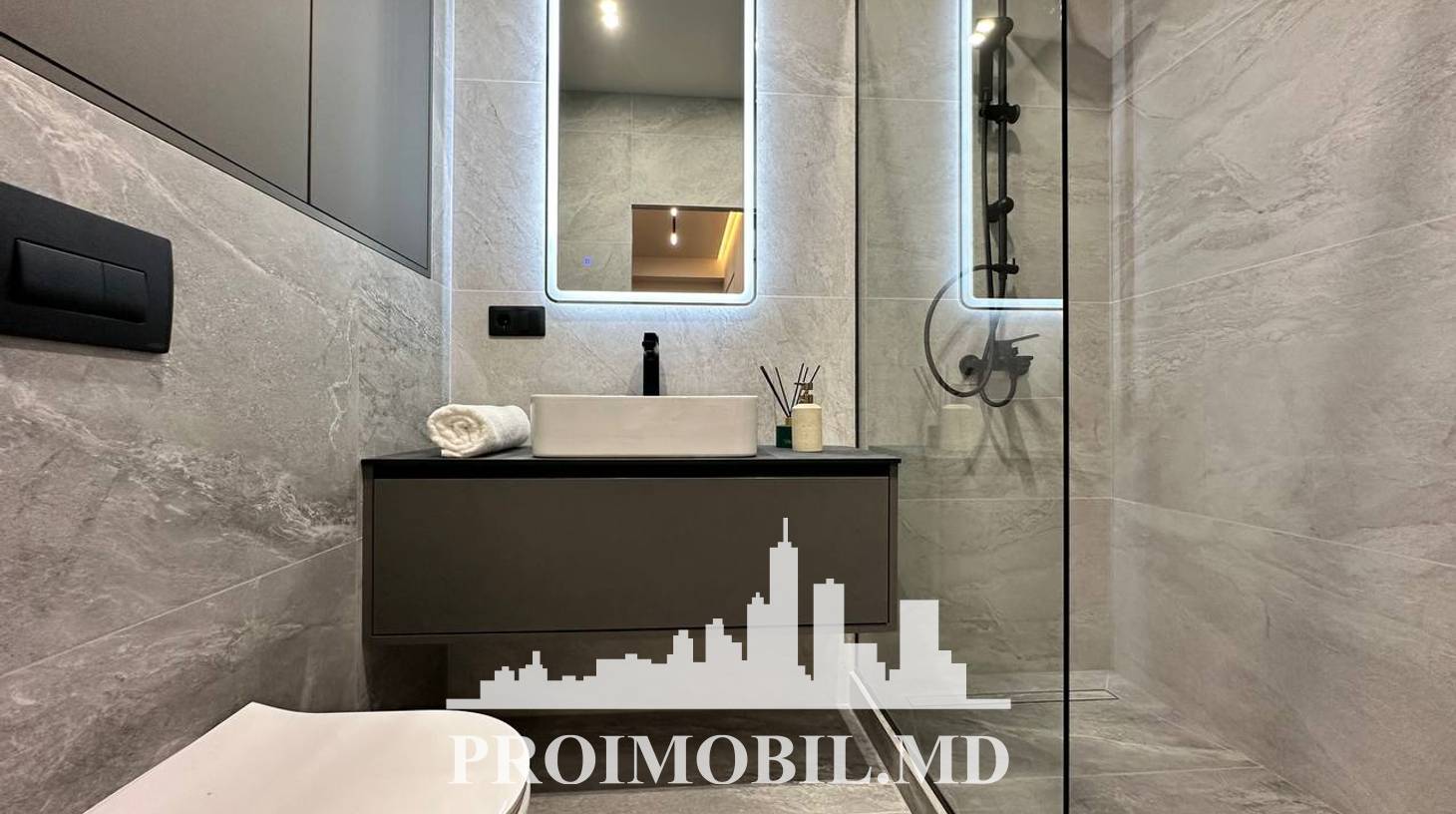 https://images.proimobil.md/Q21GWnAILJmMh9fjcQWf8Pp5klMcYjPX63yWlthxV-o/watermark:0.75:so:0:30:0.39/resize:fill:1460:816:1/gravity:ce/bG9jYWw6Ly8vZXN0YXRlL2xyL2RjYmMyMGM1LTk3ODItNGQ4Mi04ZGZlLTEyNGI4OGVjMGNkMy5qcGVn