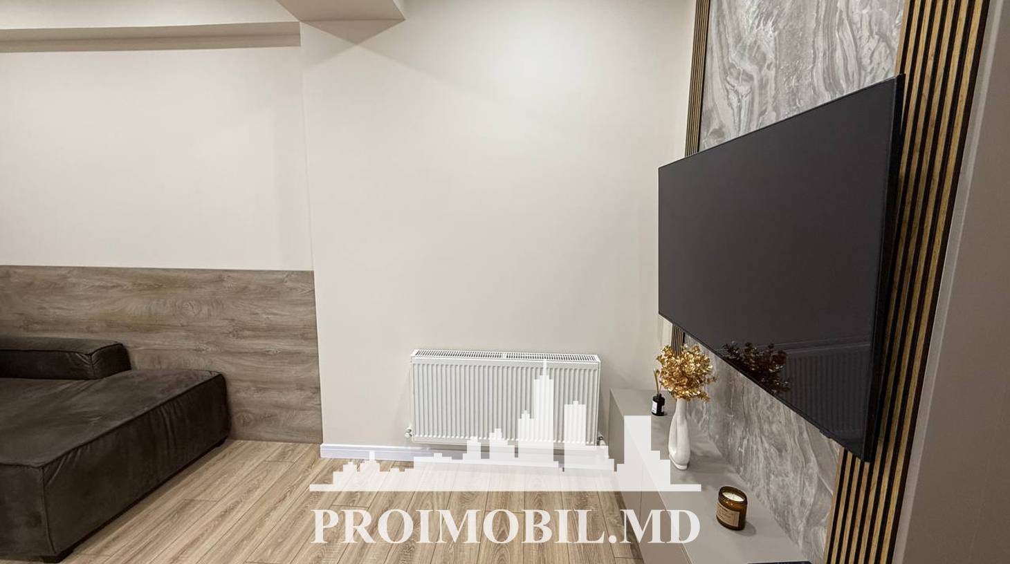 https://images.proimobil.md/Q2REmKaQSuSa1Ao-VYxjAIrjWS_EzjUOUSYCziUdEZY/watermark:0.75:so:0:30:0.39/resize:fill:1460:816:1/gravity:ce/bG9jYWw6Ly8vZXN0YXRlL2xyLzBhNTk3NDJiLTQ3MTktNGFhYS1iZDMwLWI3YmMyNjM1ZWVkOC5qcGVn