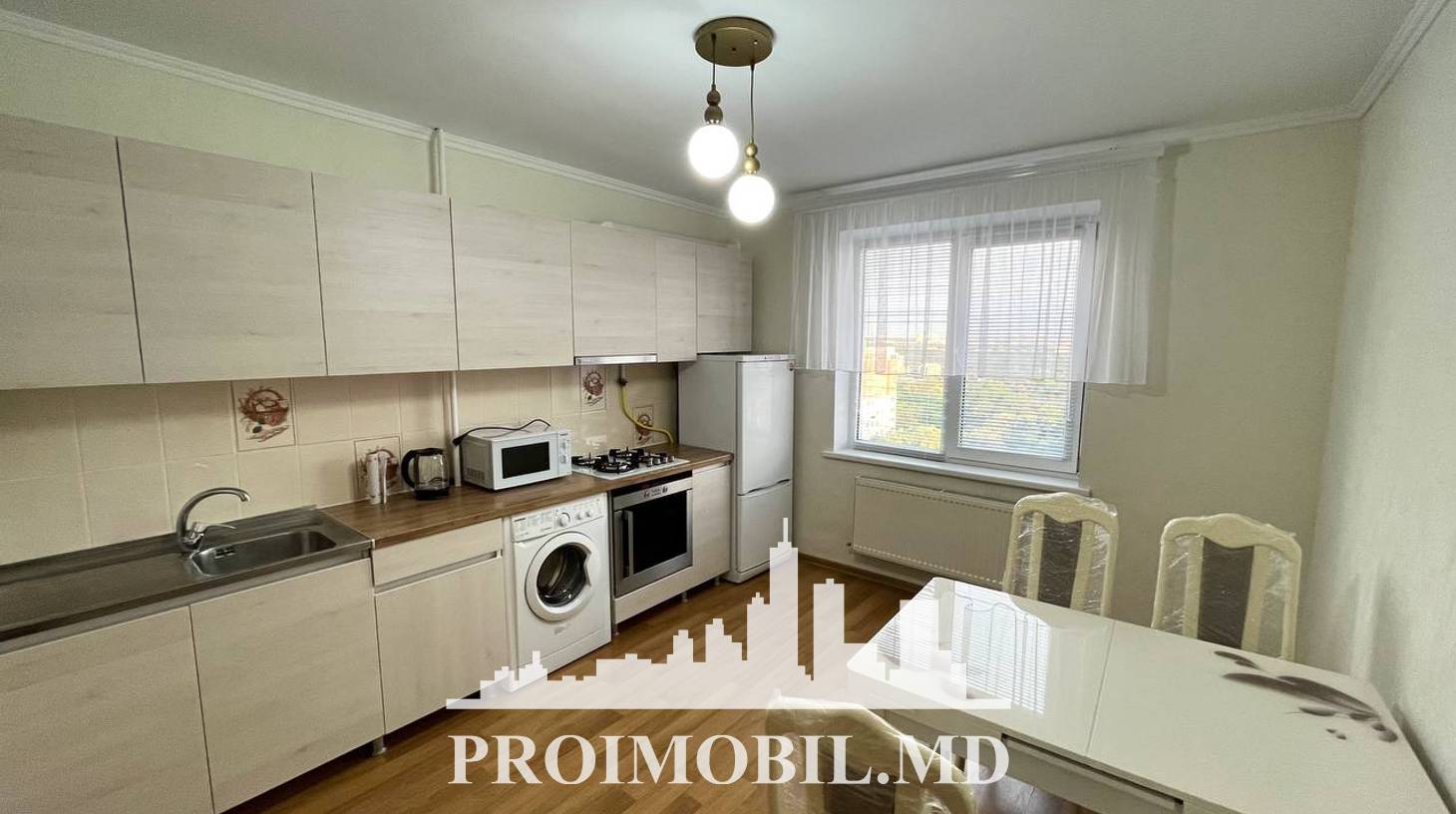 https://images.proimobil.md/Q3b-DPV9SMhnlsPUKIsOdcGRwk2et64SZjo24LXwU3A/watermark:0.75:so:0:30:0.39/resize:fill:1460:816:1/gravity:ce/bG9jYWw6Ly8vZXN0YXRlL2xyL2RiZGJiYWE3LTk5MDAtNGY0OC1iOTJkLWJlYjY5ODgxYTI0OS5qcGVn