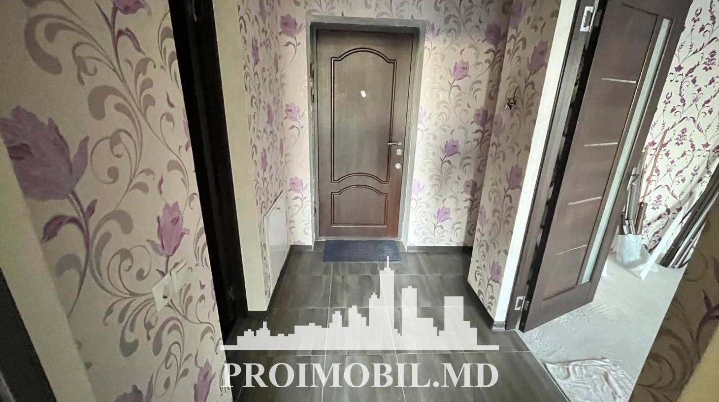 https://images.proimobil.md/Q3mGQ1L6oPar4bQ-fPtOApqsDi0o6gJ4e407w5FDNdE/watermark:0.75:so:0:30:0.39/resize:fill:1460:816:1/gravity:ce/bG9jYWw6Ly8vZXN0YXRlL2xyL2FjODQ2MjlmLTY5NmYtNGYyMS1iNGRkLWUwYjE1ZDIzNTNmMy5qcGVn