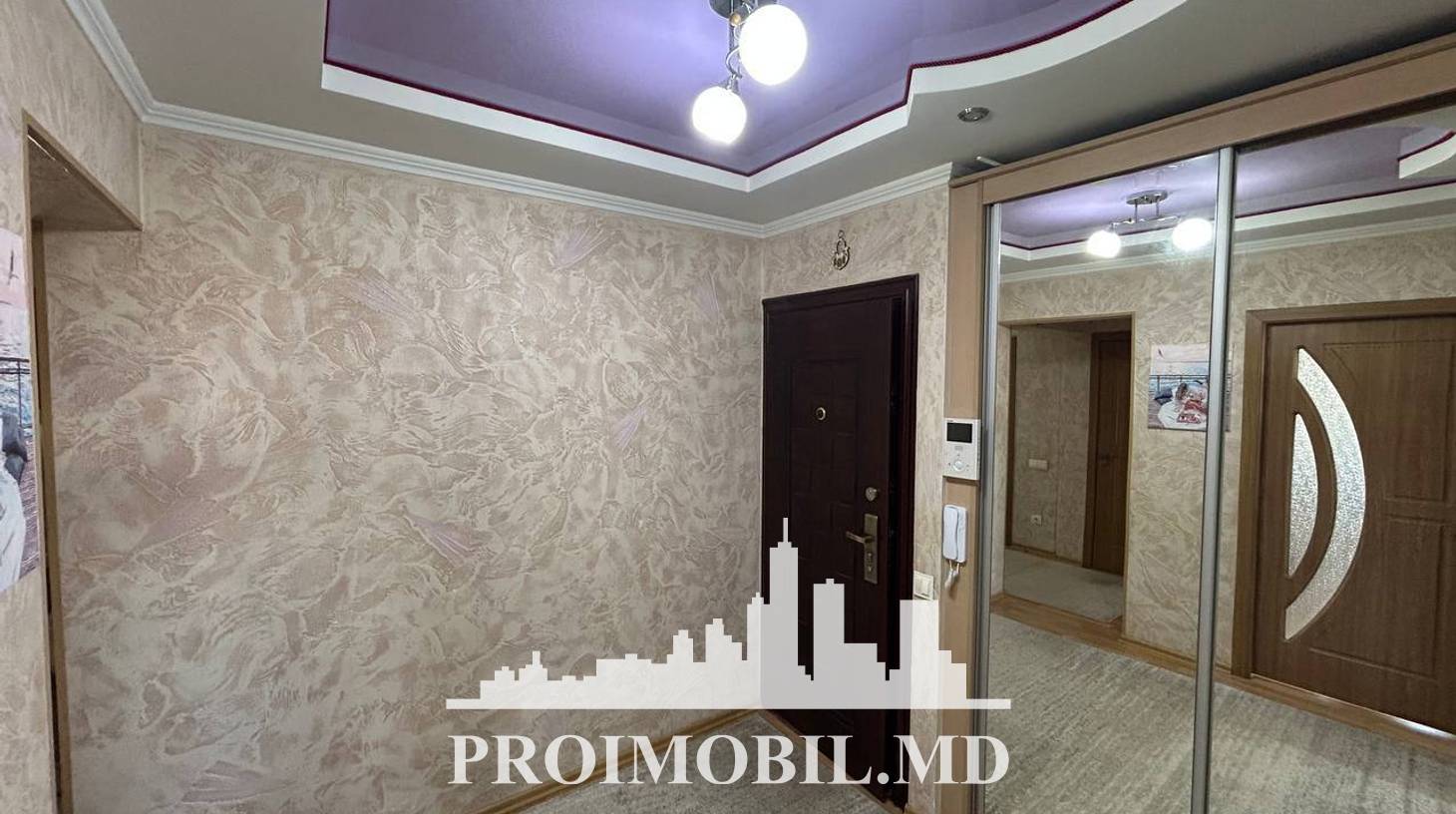 https://images.proimobil.md/Q4XlU7fU226FGzbTZu9tBTRCHvCBdUUFKTUDUWnuUBU/watermark:0.75:so:0:30:0.39/resize:fill:1460:816:1/gravity:ce/bG9jYWw6Ly8vZXN0YXRlL2xyLzhmNTVjYWU3LWQ2ZjUtNGNiNy1hMGI5LTU3MzkwZTcyNjk0OS5qcGVn