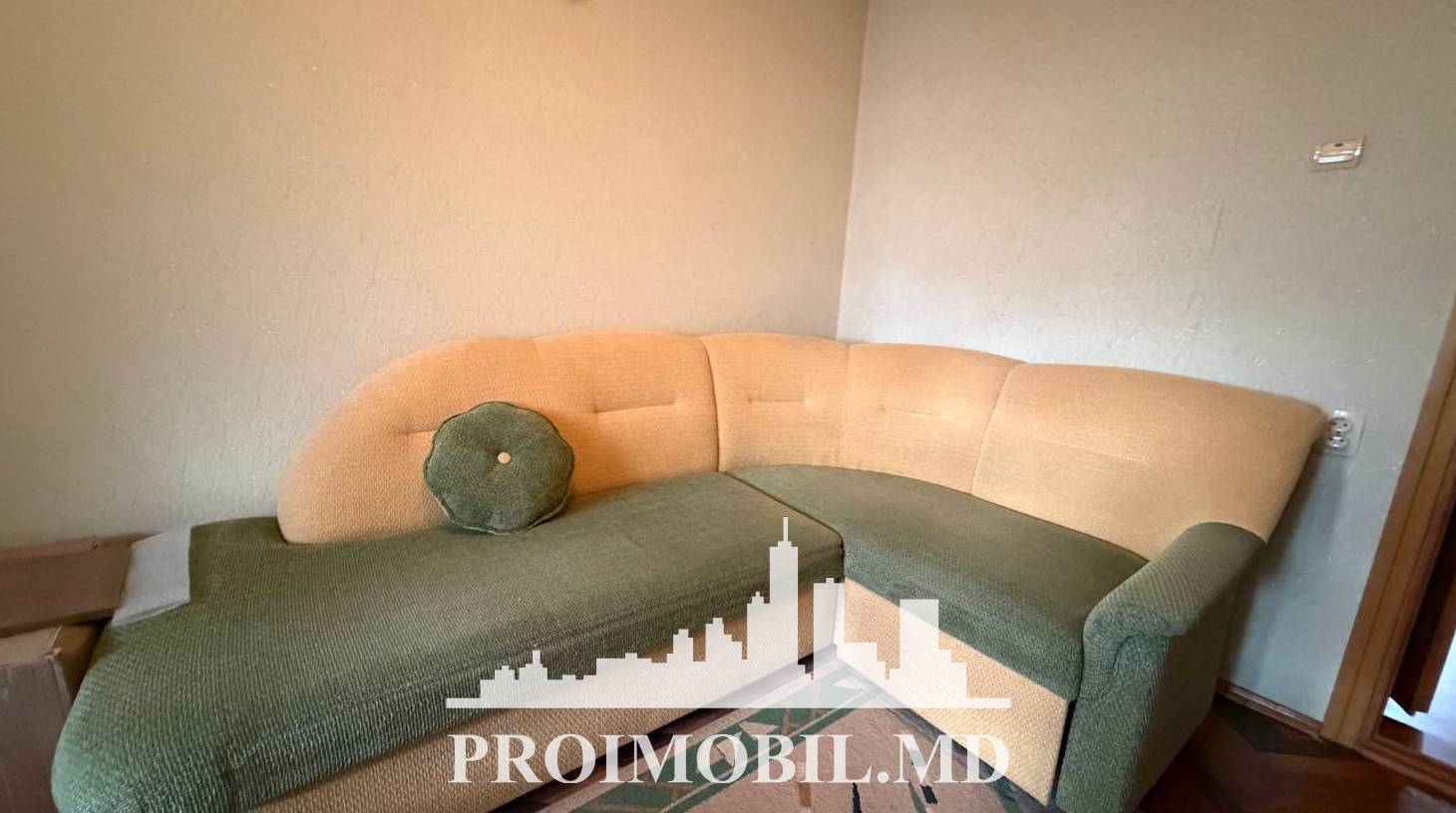 https://images.proimobil.md/Q6AtZTmY3mUIPDaZt5JSxJyrZCfXyNCxcGF9tdEL7Nc/watermark:0.75:so:0:30:0.39/resize:fill:1460:816:1/gravity:ce/bG9jYWw6Ly8vZXN0YXRlL2xyLzY3ZTAxY2Y4LTY0YTQtNDhjZS1hM2ZkLTI0MDg3ZWVhNDkyNi5qcGVn