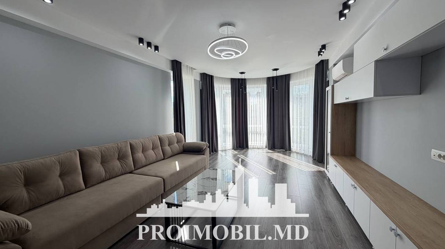 https://images.proimobil.md/Q80xUAdSKYJdEt2_ArHrP3uuSjaOoKye3NjWPZj247Y/watermark:0.75:so:0:30:0.39/resize:fill:1460:816:1/gravity:ce/bG9jYWw6Ly8vZXN0YXRlL2xyLzRlNjMzYTg4LWE0NDgtNDhlMi04NTUzLWRjZTdhNzNiYWE0Ny5qcGVn