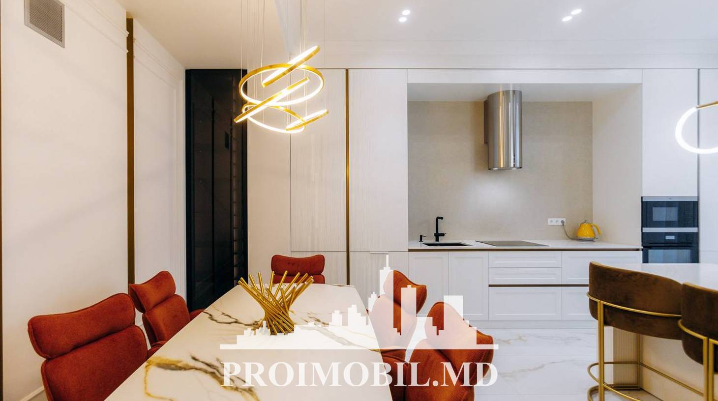 https://images.proimobil.md/QB8Y9l03gvYQ0CtO6oqP72oRSH71QhZrsvmJl4v8I9Q/watermark:0.75:so:0:30:0.39/resize:fill:1460:816:1/gravity:ce/bG9jYWw6Ly8vZXN0YXRlL2xyLzVmZmM4MWRiLWM1ZGMtNGI3NS1iMjE5LTUxMzA4NGVkMmRlZi5qcGVn