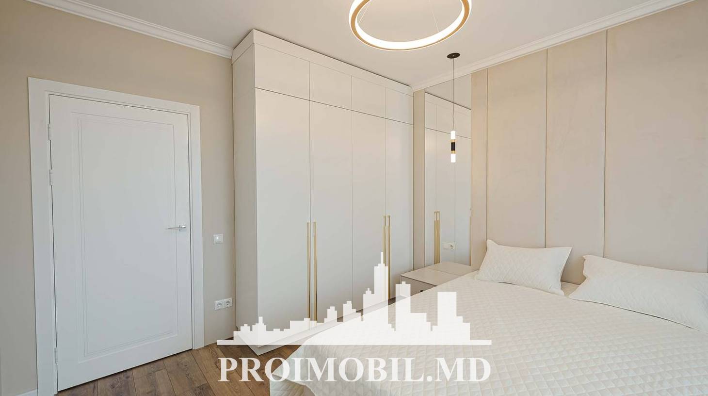 https://images.proimobil.md/QBLLNgR1mUe0r7NKxtlS4MPXeGNI6unCXVyAemy6q2Y/watermark:0.75:so:0:30:0.39/resize:fill:1460:816:1/gravity:ce/bG9jYWw6Ly8vZXN0YXRlL2xyLzVlZWEzYjQ1LWFhNzktNDJlZi1iYTAwLWNlYTRiMDliMmYxZS5qcGVn