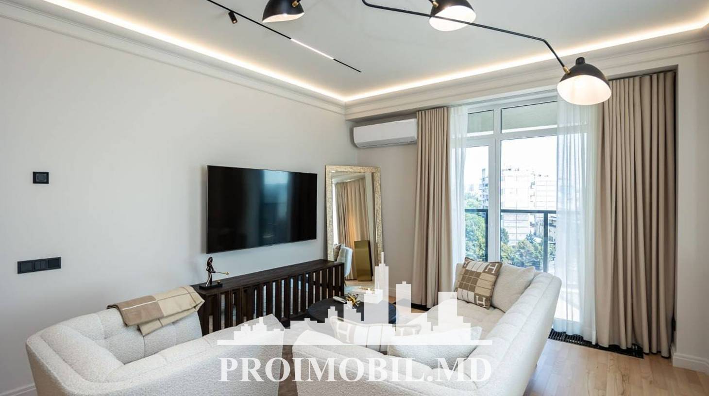 https://images.proimobil.md/QFpNUomLUpesY0G-kEHXk9ANxG7yEUU-FBrmBy3Ds1I/watermark:0.75:so:0:30:0.39/resize:fill:1460:816:1/gravity:ce/bG9jYWw6Ly8vZXN0YXRlL2xyL2NhZTNmNDA2LTM3ZmYtNGM4ZC04NDI4LWE0NDBiOGFkMTMzNy5qcGVn