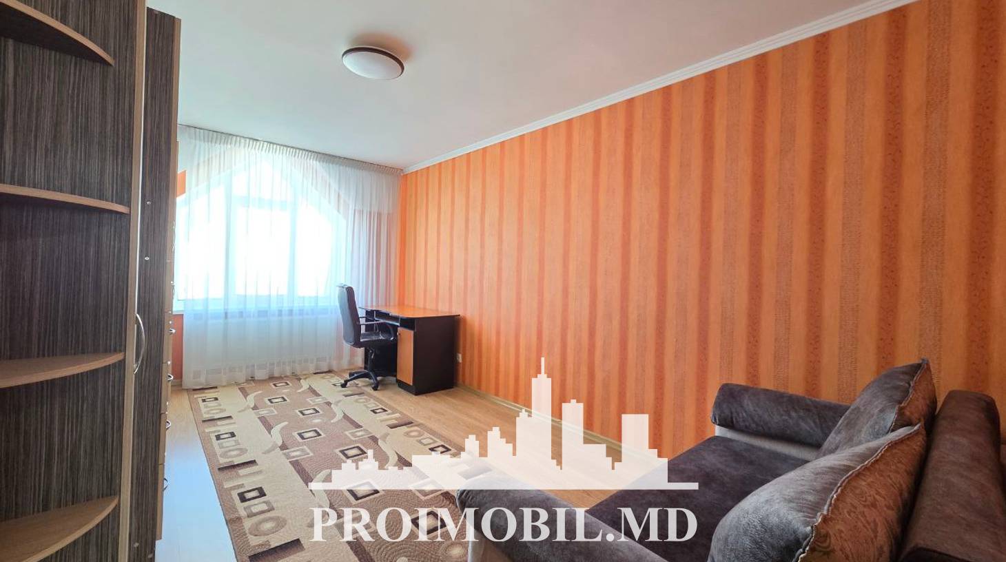 https://images.proimobil.md/QL1WvNX9FgYt11vvXs0E_N0djpkBFBDJRB-zq364rS0/watermark:0.75:so:0:30:0.39/resize:fill:1460:816:1/gravity:ce/bG9jYWw6Ly8vZXN0YXRlL2xyL2YwN2I2M2RlLTU1NTEtNDJlZS1hZjhmLTFmYTIwM2JmM2YxNi5qcGVn