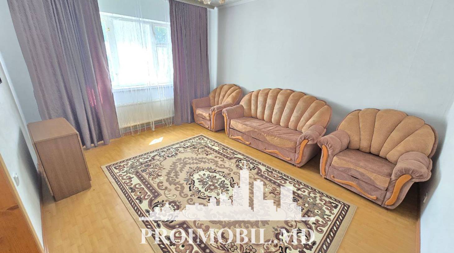 https://images.proimobil.md/QMn4zwCabVgpfJcEdHBD-qviUj1LLNQL6ipS2FjIr3w/watermark:0.75:so:0:30:0.39/resize:fill:1460:816:1/gravity:ce/bG9jYWw6Ly8vZXN0YXRlL2xyLzIyMGQwNWE0LWNlZTItNDIzNy1iMGU5LTE3ZmJkYzMwMjcwMi5qcGVn