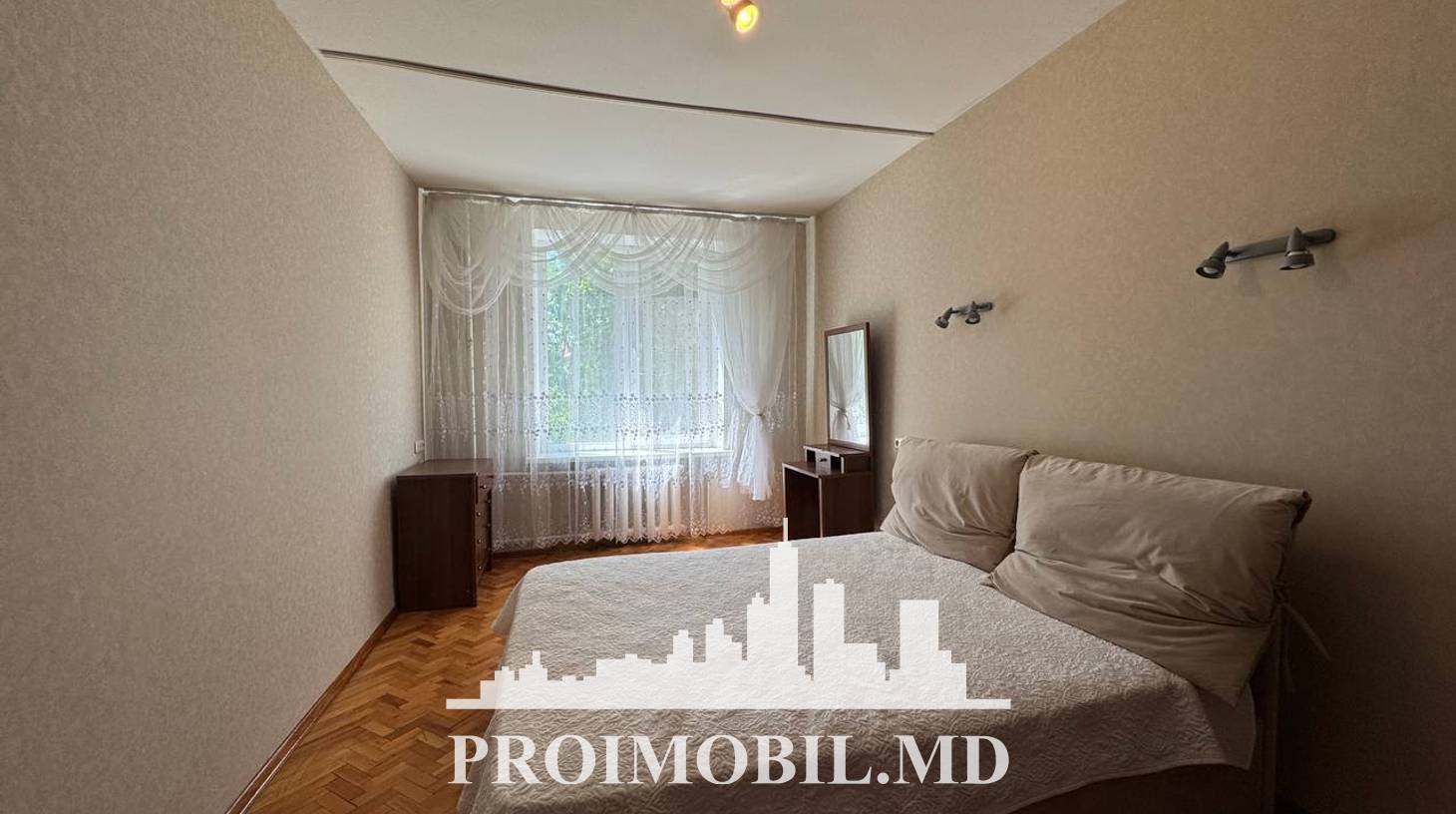 https://images.proimobil.md/QOnkI13Y4rLZTpQwjyPZjxlnASo2YDb5MySqjRfKVlQ/watermark:0.75:so:0:30:0.39/resize:fill:1460:816:1/gravity:ce/bG9jYWw6Ly8vZXN0YXRlL2xyLzg0MGFmN2U5LWJjMDItNGYyYS04ZTllLTdlMzczZjc2NjY4ZS5qcGVn