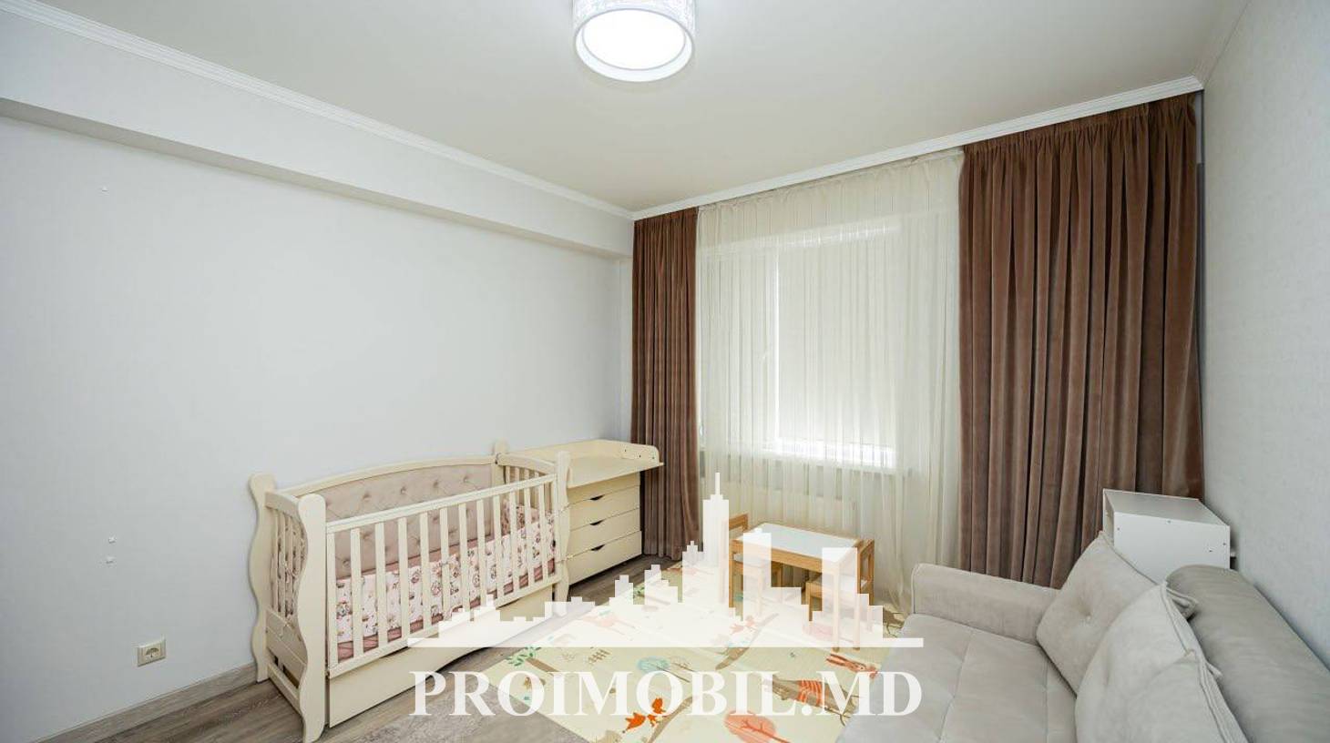 https://images.proimobil.md/QPbOBURB8agHQfJ_iUgNR-L2q0zxxzZvT8PLX9KkRHw/watermark:0.75:so:0:30:0.39/resize:fill:1460:816:1/gravity:ce/bG9jYWw6Ly8vZXN0YXRlL2xyLzM0ODY1NTUwLTg5MGQtNDU1OS04ZDExLTAxNTkyYmY0MjY2ZS5qcGVn