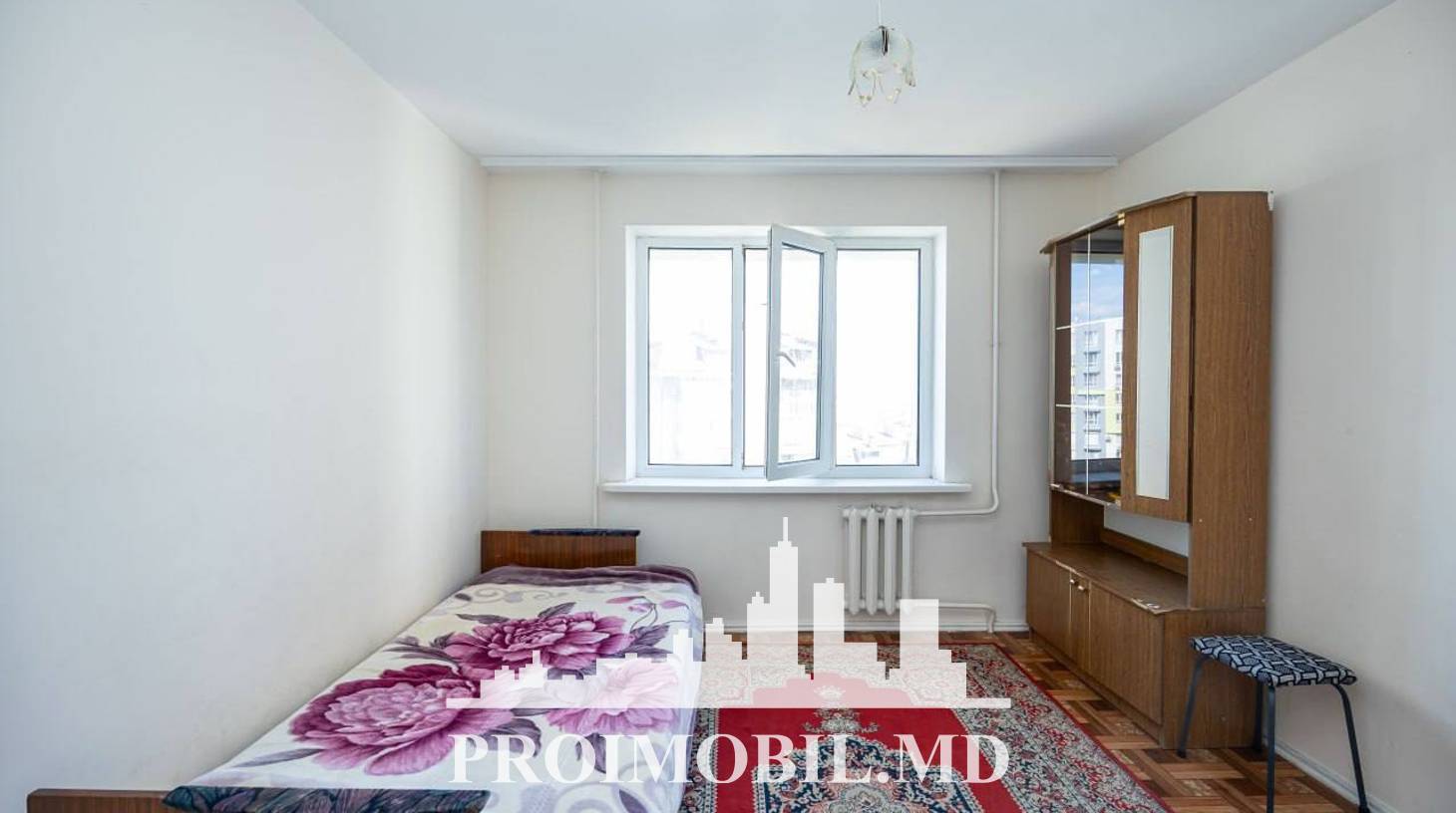 https://images.proimobil.md/QQ5_AGguTqqHhRQ6FXpGcfzBrGw4GUCYekWba5PZD_0/watermark:0.75:so:0:30:0.39/resize:fill:1460:816:1/gravity:ce/bG9jYWw6Ly8vZXN0YXRlL2xyLzY5YTI5NDQyLTU5MWEtNDY0OC1iZTQyLTBmOTViNjc3NmQyMy5qcGVn