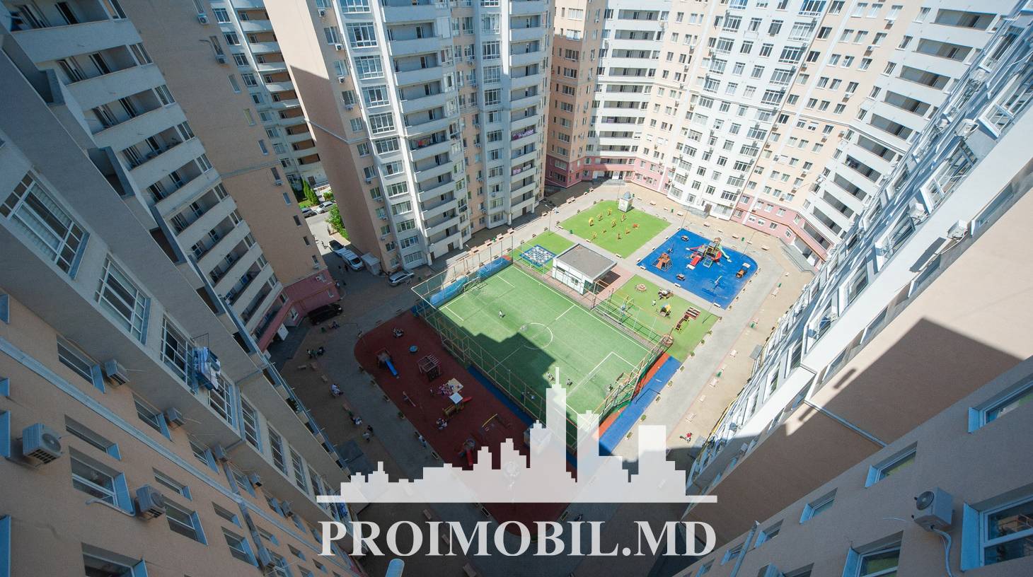 https://images.proimobil.md/QQpNoTIWiaYwHO1qIsG9TypIL8cqGaWOk-Le0m1mIF0/watermark:0.75:so:0:30:0.39/resize:fill:1460:816:1/gravity:ce/bG9jYWw6Ly8vZXN0YXRlL2xyL2YzNzEyZmJiLTRiOWQtNGVlOC1iNDgzLWU0OWZhNGRmZTM5ZS5qcGVn