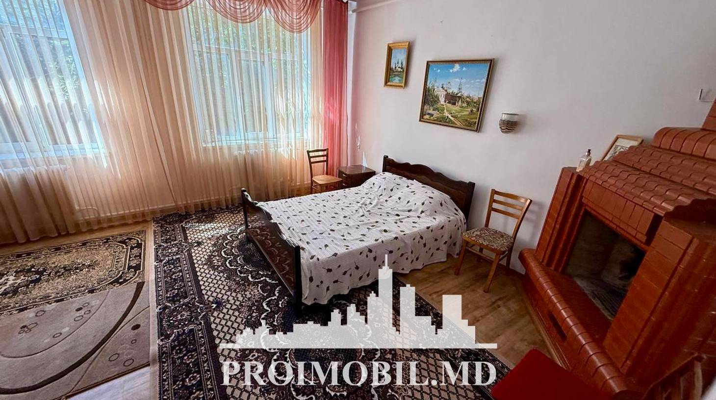 https://images.proimobil.md/QRCjyvclCn4Z_kTi45_Rv6jPugspi2cm2Dey3SfWGiQ/watermark:0.75:so:0:30:0.39/resize:fill:1460:816:1/gravity:ce/bG9jYWw6Ly8vZXN0YXRlL2xyLzAxZmJiNzU1LThhNmYtNDlkMi05OWJjLWE0YzBmYTVjMjlmZS5qcGVn