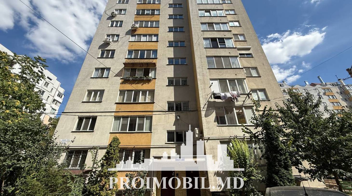 https://images.proimobil.md/QUCoUUFnGjOw9g3FSgZ_x1sbOrYkhiYKSYCpszJt0cE/watermark:0.75:so:0:30:0.39/resize:fill:1460:816:1/gravity:ce/bG9jYWw6Ly8vZXN0YXRlL2xyL2RmZjUwODJlLTE5YWYtNDYxNi04OWU5LTlhNGEwYTljMjMxYi5qcGVn