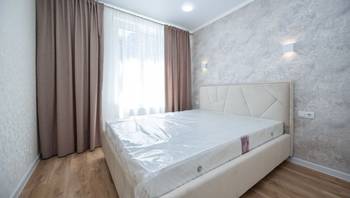https://images.proimobil.md/QYkksuZCGo2w_vXe-tKCf46i8plhuc7OCRkbLal804Y/resize:fill:350:198:1/gravity:ce/bG9jYWw6Ly8vZXN0YXRlL2xyLzYxYTI0YjU0LWYyOWEtNDYzMC04N2ZkLTZmNjJlYWMxNzdkMC5qcGVn