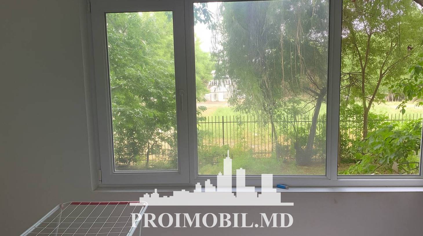 https://images.proimobil.md/Q_YIP7m1-6j8mD0rE_-Smu3Bs2NIy0823S8CTXhhFdA/watermark:0.75:so:0:30:0.39/resize:fill:1460:816:1/gravity:ce/bG9jYWw6Ly8vZXN0YXRlL2xyL2YzOTczNGM5LWI5ZDItNGQ0ZS1hMTU1LTg0YjE2YTlkOGNmZS5qcGVn
