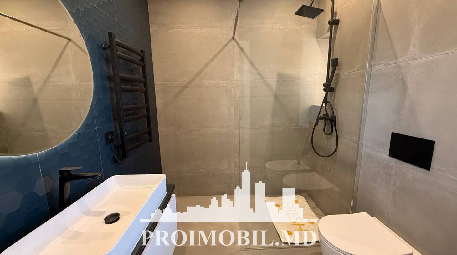 https://images.proimobil.md/QeKTKts9R4fzwovJ3lIZEuEqZlyp2Ftt2zpP-YFFu14/watermark:0.75:so:0:30:0.39/resize:fill:1460:816:1/gravity:ce/bG9jYWw6Ly8vZXN0YXRlL2xyLzY2MWE2NzIzLWIwNmQtNGFkNC05MjM5LWRmOTRlYTBjZDMxZi5qcGVn