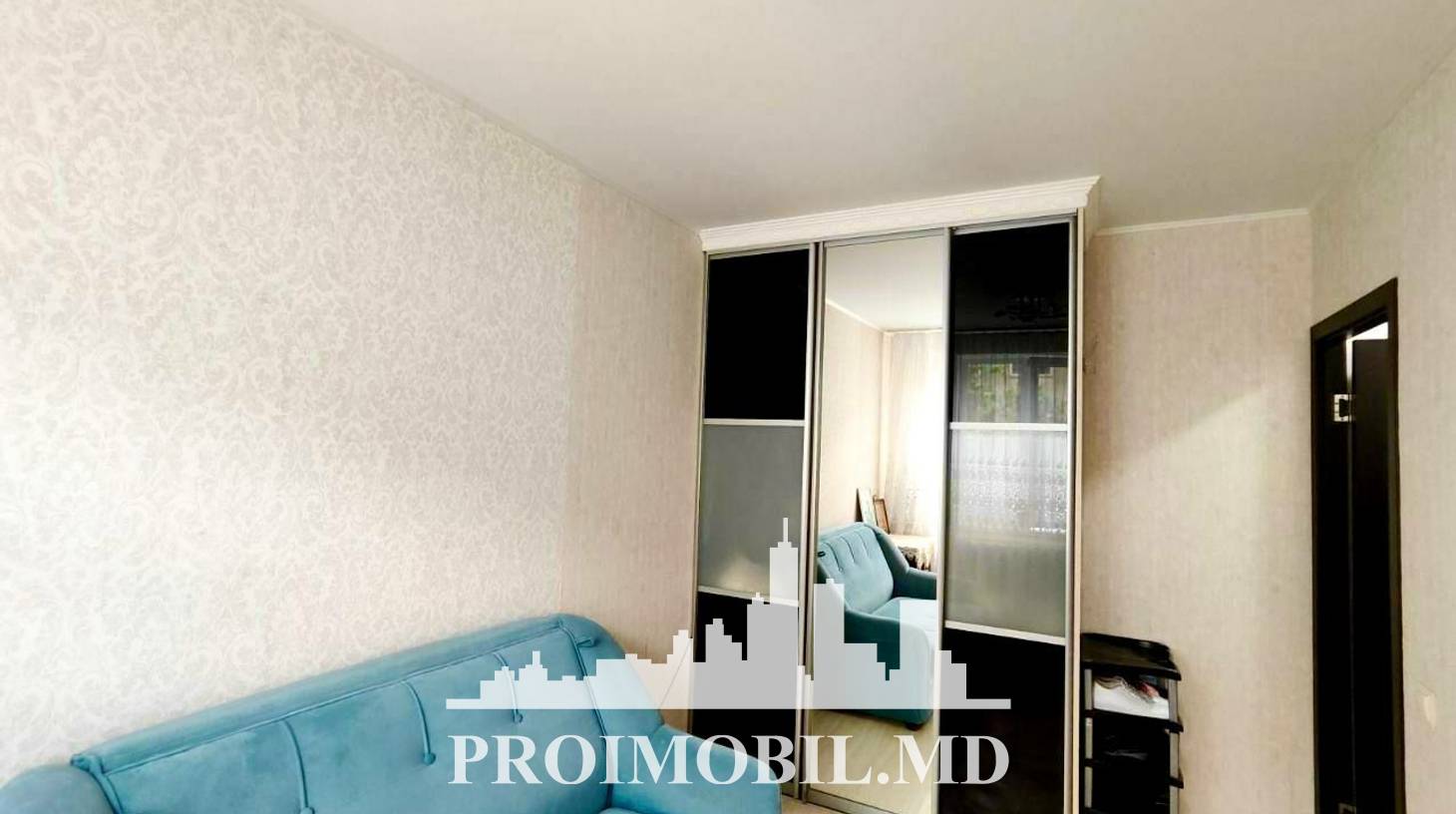 https://images.proimobil.md/QfBy3HcmxYI25Nw5_YXlSnFbCSk1nCVk_mrFtkiZN9E/watermark:0.75:so:0:30:0.39/resize:fill:1460:816:1/gravity:ce/bG9jYWw6Ly8vZXN0YXRlL2xyLzUwOTNkZmQ2LTFjZjItNDY4MC1hMGJmLWJlNDQxM2IwMmMzZC5qcGVn