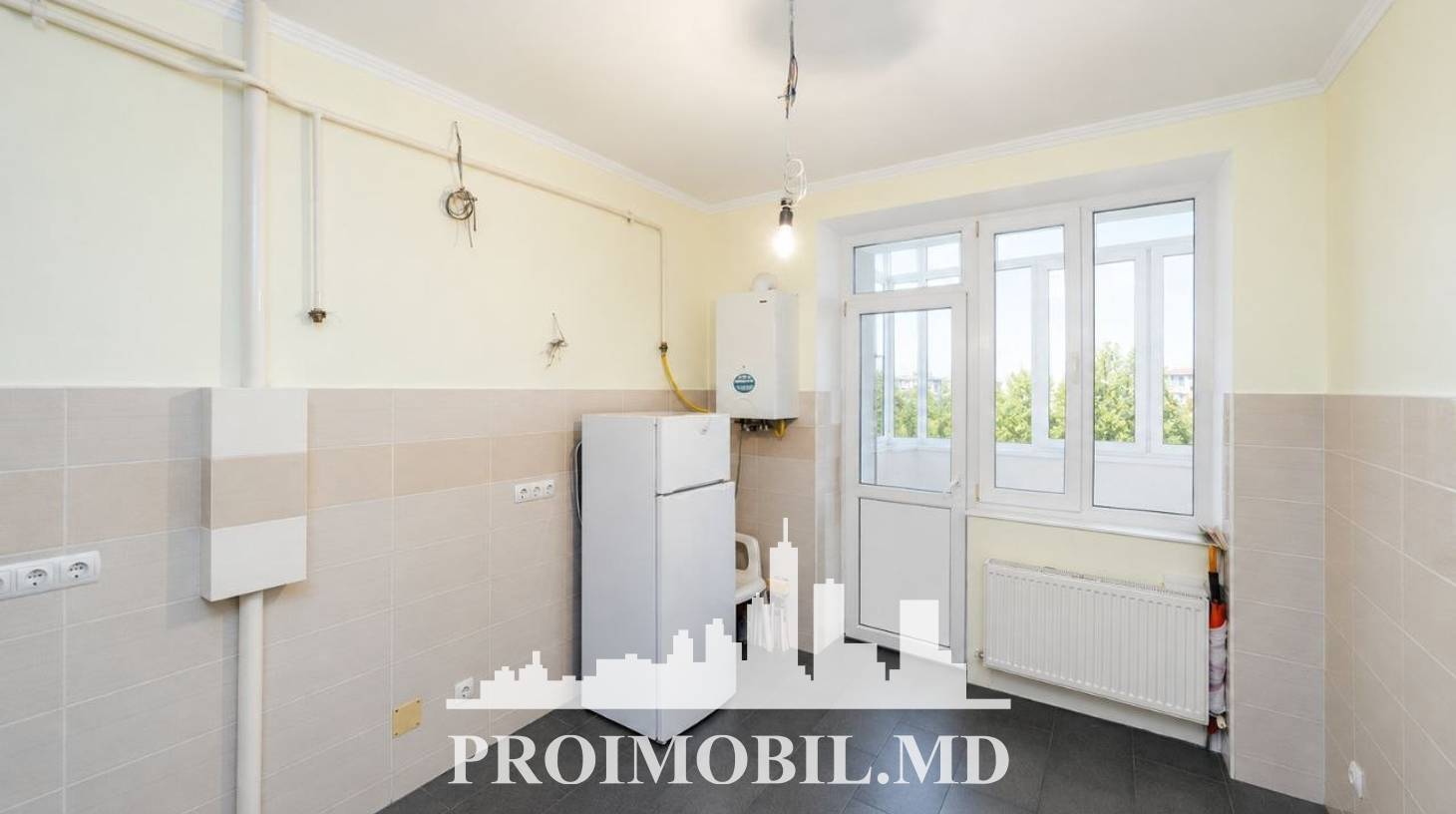 https://images.proimobil.md/QgwUhrdZRo5AR-6LMk9J4IXM0CkCsz2C-CWRZKuf1pA/watermark:0.75:so:0:30:0.39/resize:fill:1460:816:1/gravity:ce/bG9jYWw6Ly8vZXN0YXRlL2xyLzZlMGM3YmRlLWQyNjYtNGE2Zi1iY2QzLWI0ZmExODg2N2U2MC5qcGVn