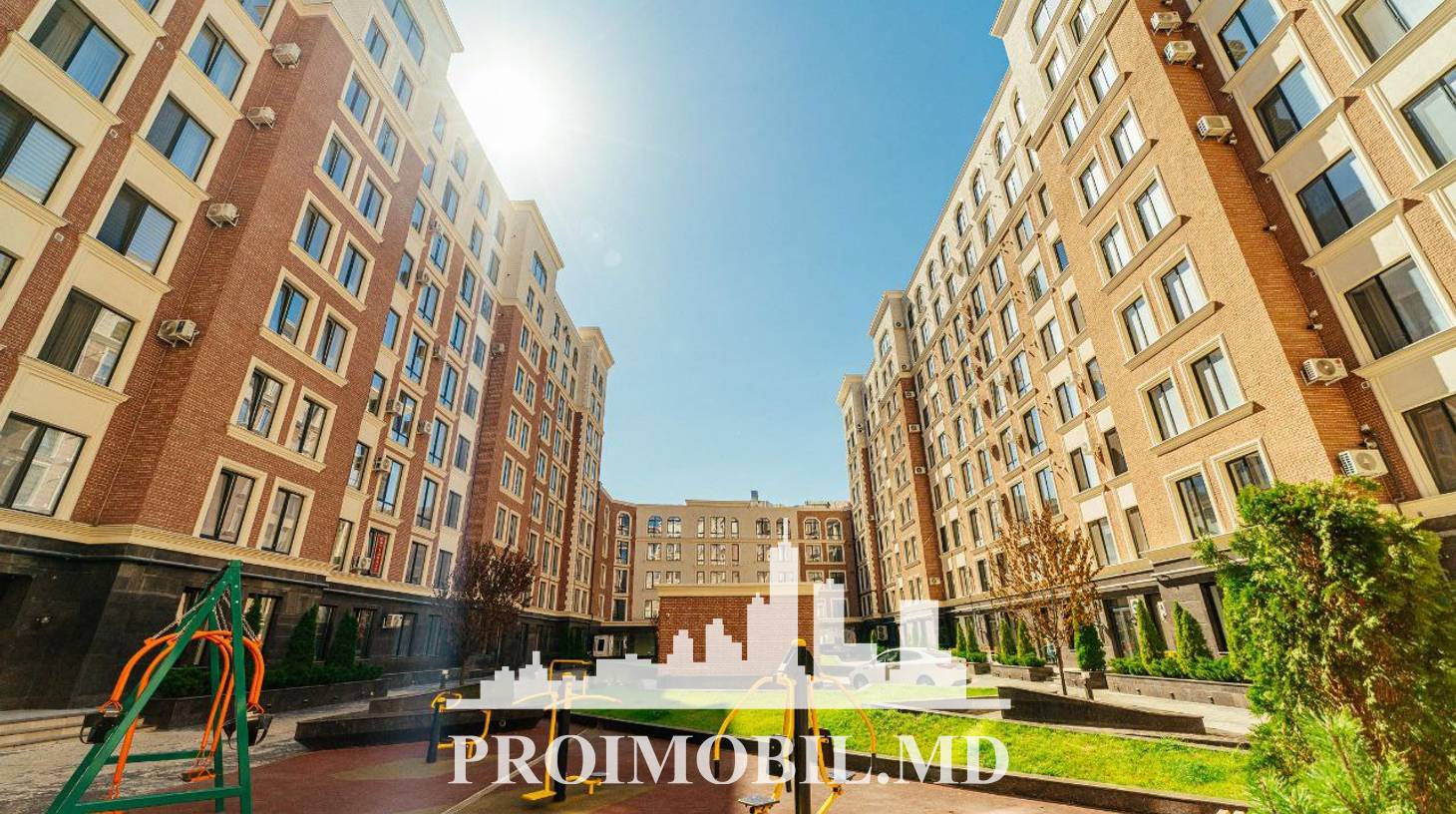 https://images.proimobil.md/Qi-6sv2Le-yLw_IIau62Ma5MJojlduqifLE3Y_vw3x0/watermark:0.75:so:0:30:0.39/resize:fill:1460:816:1/gravity:ce/bG9jYWw6Ly8vZXN0YXRlL2xyLzhhYTA5ODdhLWRiZTQtNDg2ZS1hNjU2LWUyMTE4YmRhZTBiNS5qcGVn