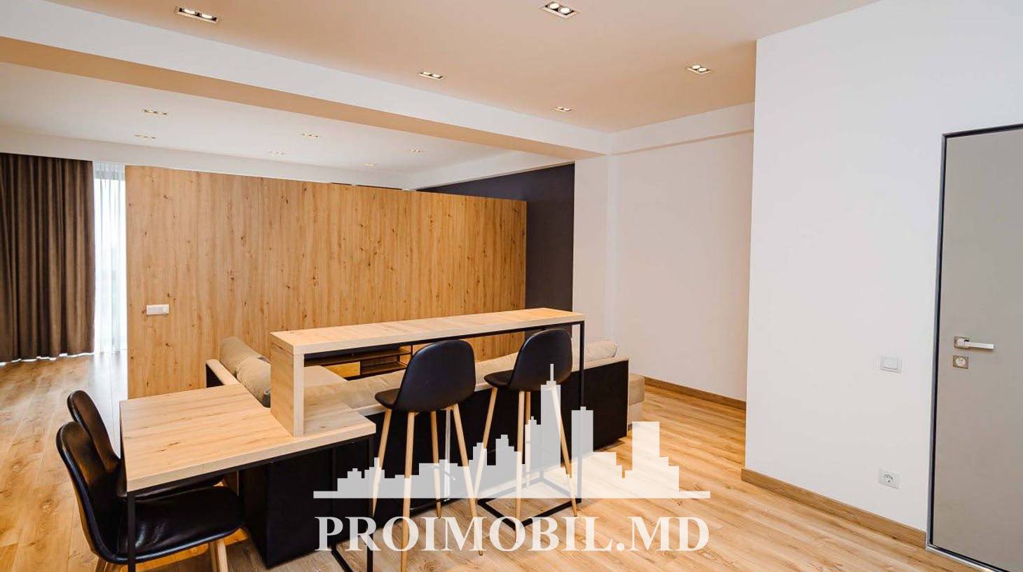 https://images.proimobil.md/Qi8mOb1VGDA7awz9QqrJk4Va-Z057Iug1w1Gf62EtRk/watermark:0.75:so:0:30:0.39/resize:fill:1460:816:1/gravity:ce/bG9jYWw6Ly8vZXN0YXRlL2xyLzA1OWIyNmI4LTA2OWItNDhmOC05NDY1LWNkMGI1NGZiMGUxZi5qcGVn