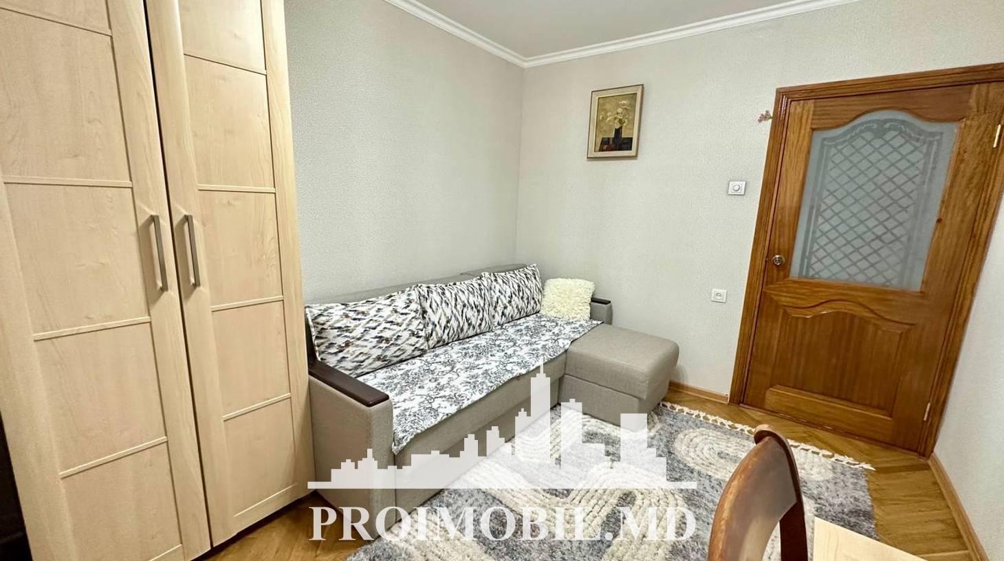 https://images.proimobil.md/QijZbV5YF2jcmKqVZ2iRvtHeFo50ck4fr0YEN2KJ1Xs/watermark:0.75:so:0:30:0.39/resize:fill:1460:816:1/gravity:ce/bG9jYWw6Ly8vZXN0YXRlL2xyLzIxNzU1NzU3LTM0NzMtNGZhOC1hMzUyLTA5YzMwMzdjNzJlYi5qcGVn