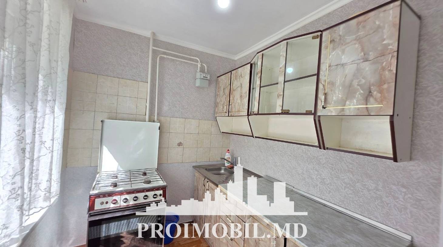 https://images.proimobil.md/QmKmN4bX3QpOFXwWd9uYxKX2TDLJiXhHGB0DZVyf5vI/watermark:0.75:so:0:30:0.39/resize:fill:1460:816:1/gravity:ce/bG9jYWw6Ly8vZXN0YXRlL2xyLzEwYzQ3MTkzLWJhYjMtNGY4Ny04YWI4LWQwNDdlZDdhNWUyOC5qcGVn