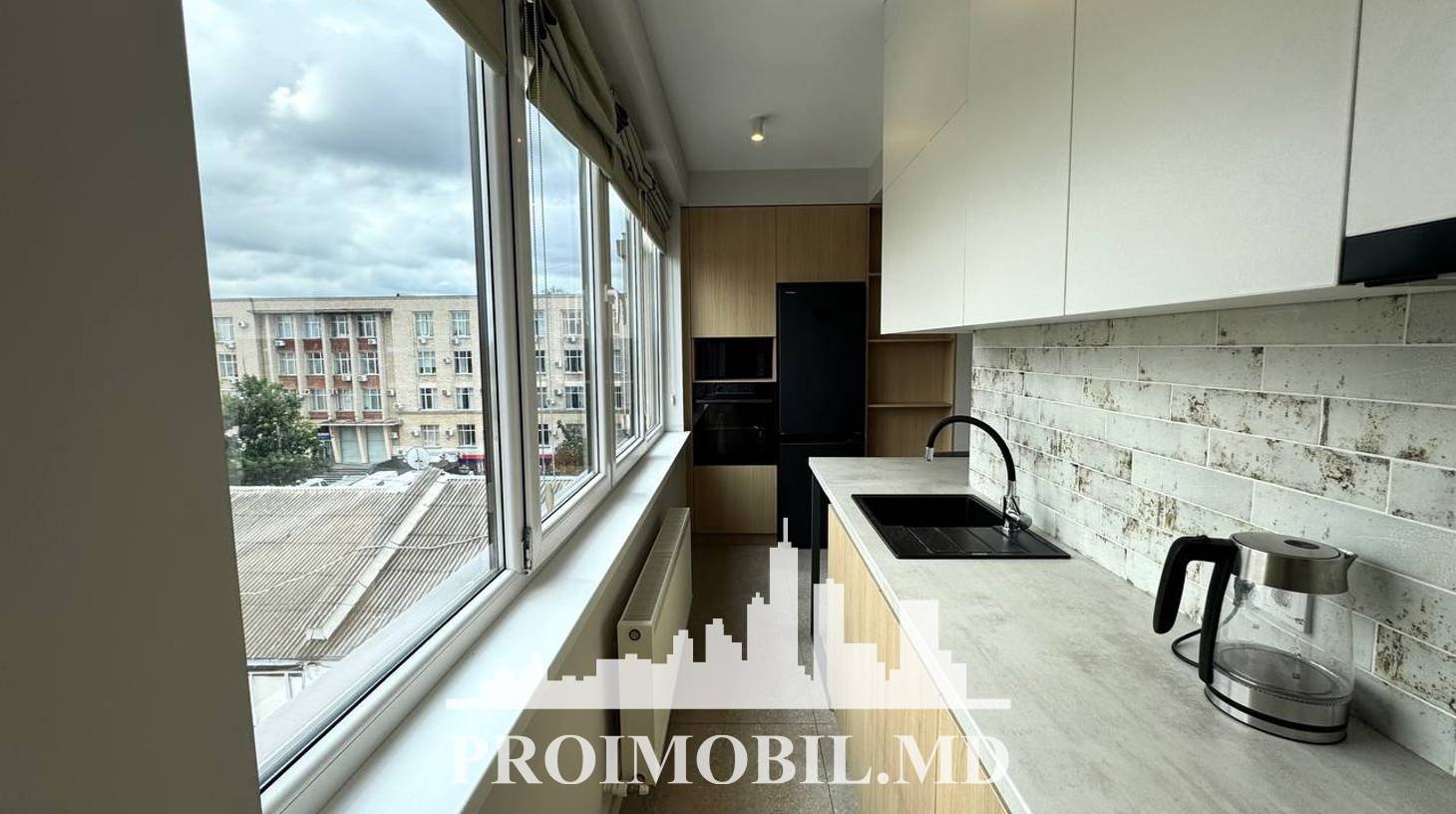 https://images.proimobil.md/Qo0sH80vAs-OVcC7v6Unvyfcaxvylq9vnMGOybQksAo/watermark:0.75:so:0:30:0.39/resize:fill:1460:816:1/gravity:ce/bG9jYWw6Ly8vZXN0YXRlL2xyL2Q0MjEzYzBlLTZkZDctNGVmMy04YzcxLTcwOGE1MGMxYTJhMC5qcGVn