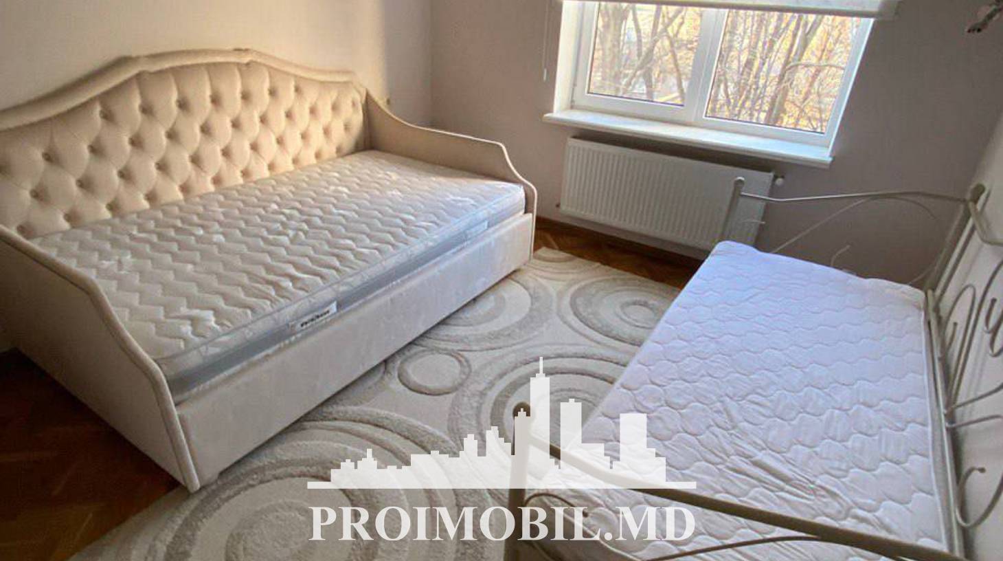 https://images.proimobil.md/Qo1WbBhz_CCJqcxuCta-MgZ_HpUjPptCiqn3wU6l11A/watermark:0.75:so:0:30:0.39/resize:fill:1460:816:1/gravity:ce/bG9jYWw6Ly8vZXN0YXRlL2xyLzhkZDNhMzM5LTlkMGYtNDFhZi05N2RmLTgyN2Q4ODNhMzkzNS5qcGVn