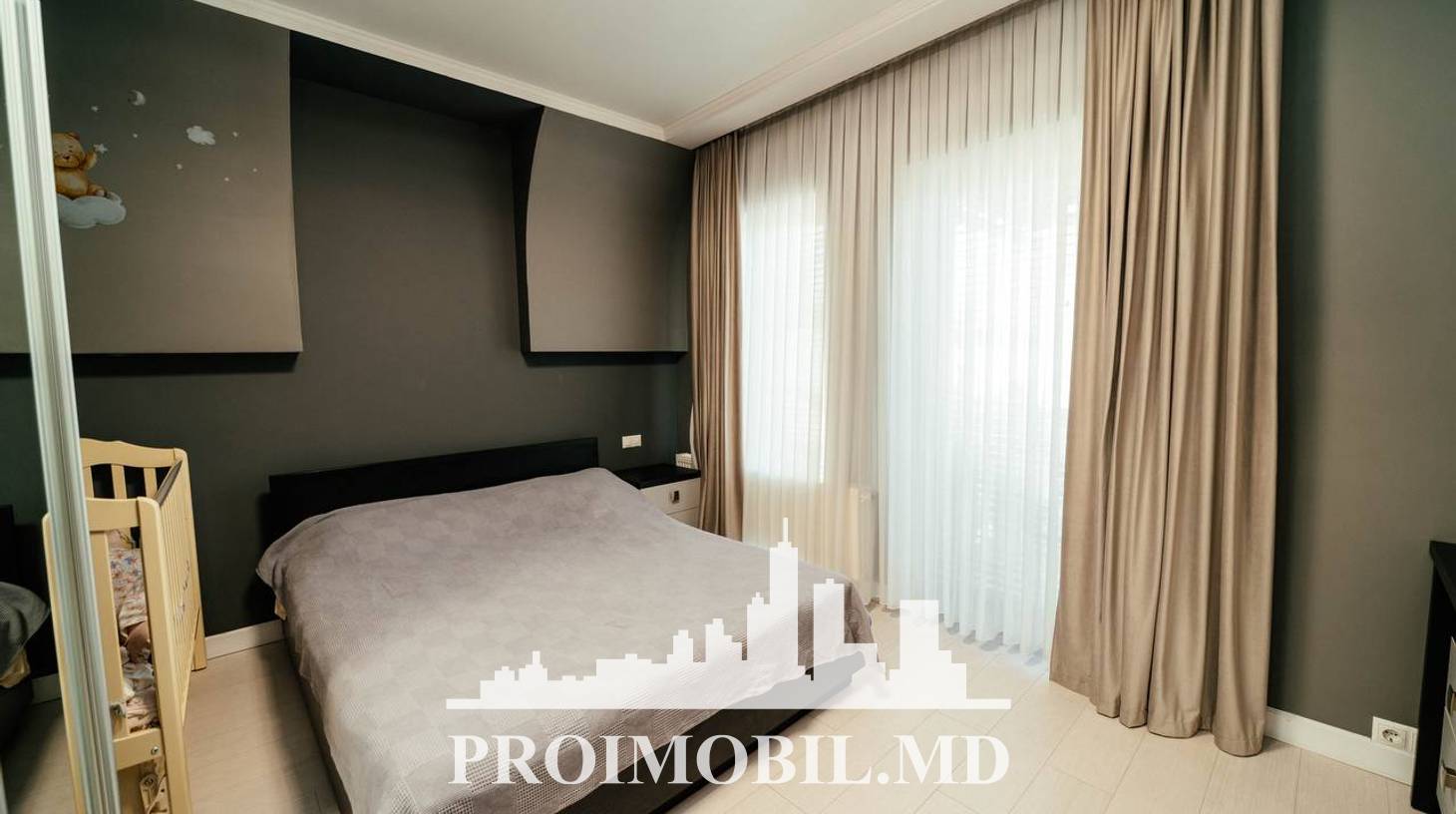 https://images.proimobil.md/QthheCu9IPOCY6cySfk8W9f1BNVsi6hQDB2meyS9wHc/watermark:0.75:so:0:30:0.39/resize:fill:1460:816:1/gravity:ce/bG9jYWw6Ly8vZXN0YXRlL2xyLzk5ZjAyMTU1LTQ3NmQtNGY4MS05MjY0LTJkNGI2NzdiY2I4YS5qcGVn