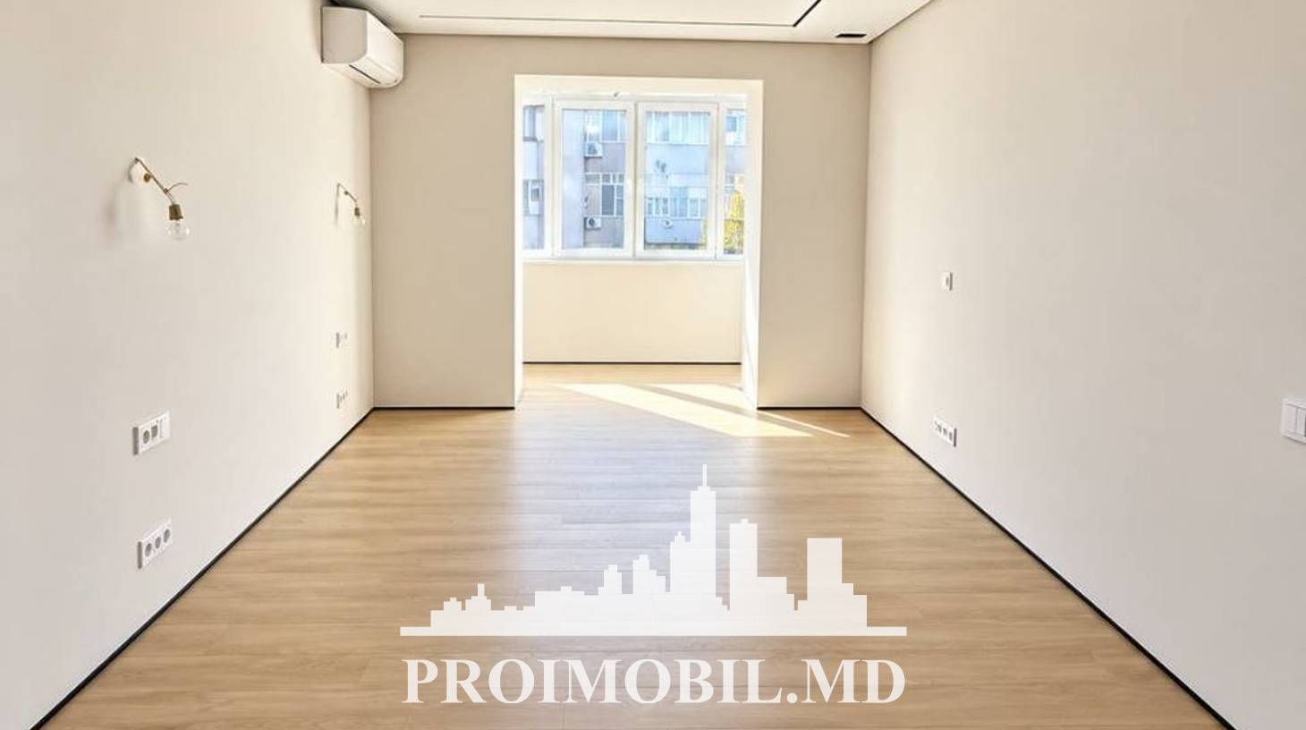 https://images.proimobil.md/QxqOMW0HlVyRDP79k2KPEvsbmgAHbbGwpVnyNFmYO84/watermark:0.75:so:0:30:0.39/resize:fill:1460:816:1/gravity:ce/bG9jYWw6Ly8vZXN0YXRlL2xyLzI2MGFhNWM5LTJlMmEtNDY3ZC05NjRiLTkwYzY0YmIyMDk4Yi5qcGVn